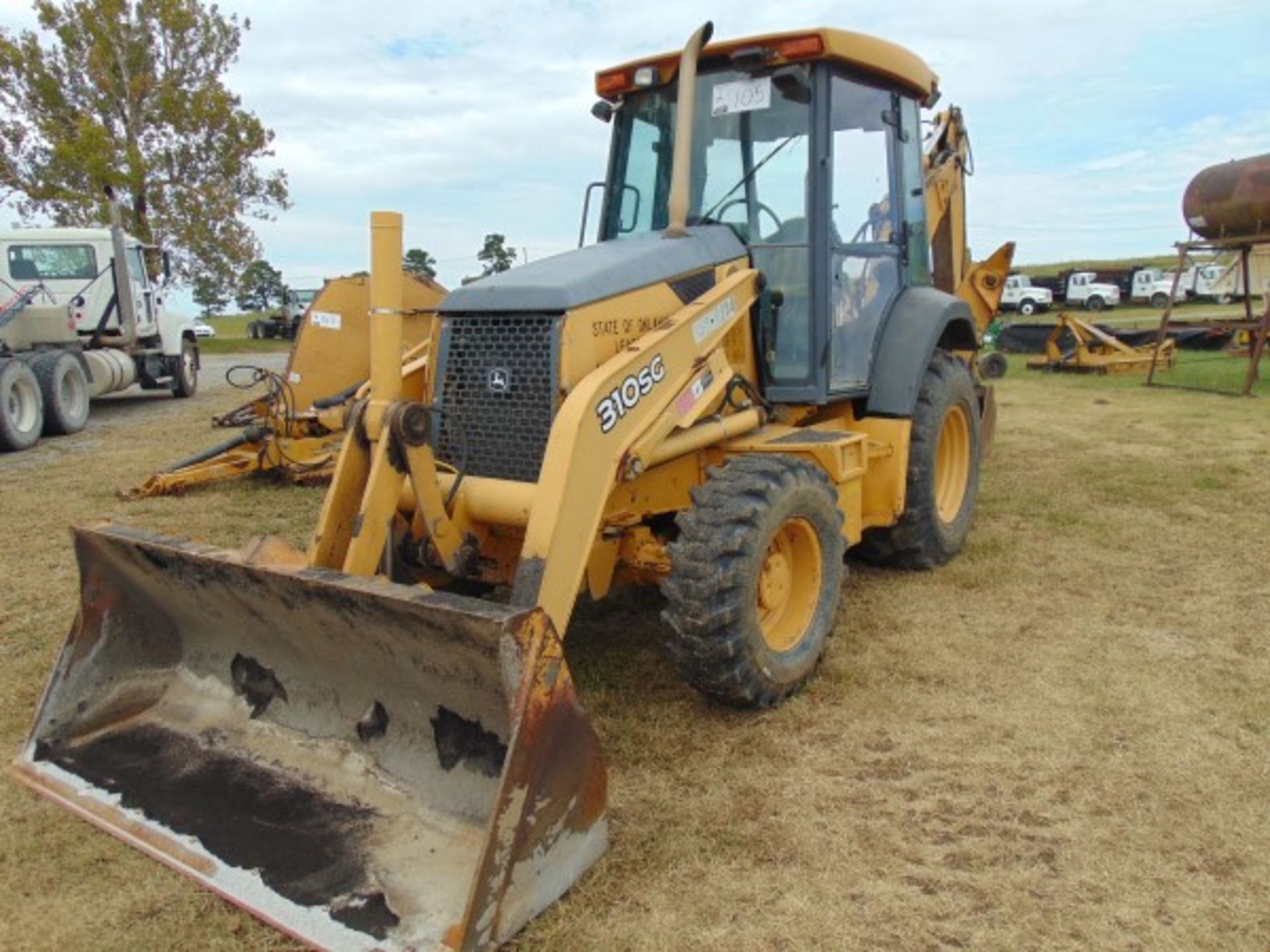 2005 John Deere 310SG Loader Backhoe , s/n 946705, gp loader bkt, cab, 24"hoe bkt, hour meter reads