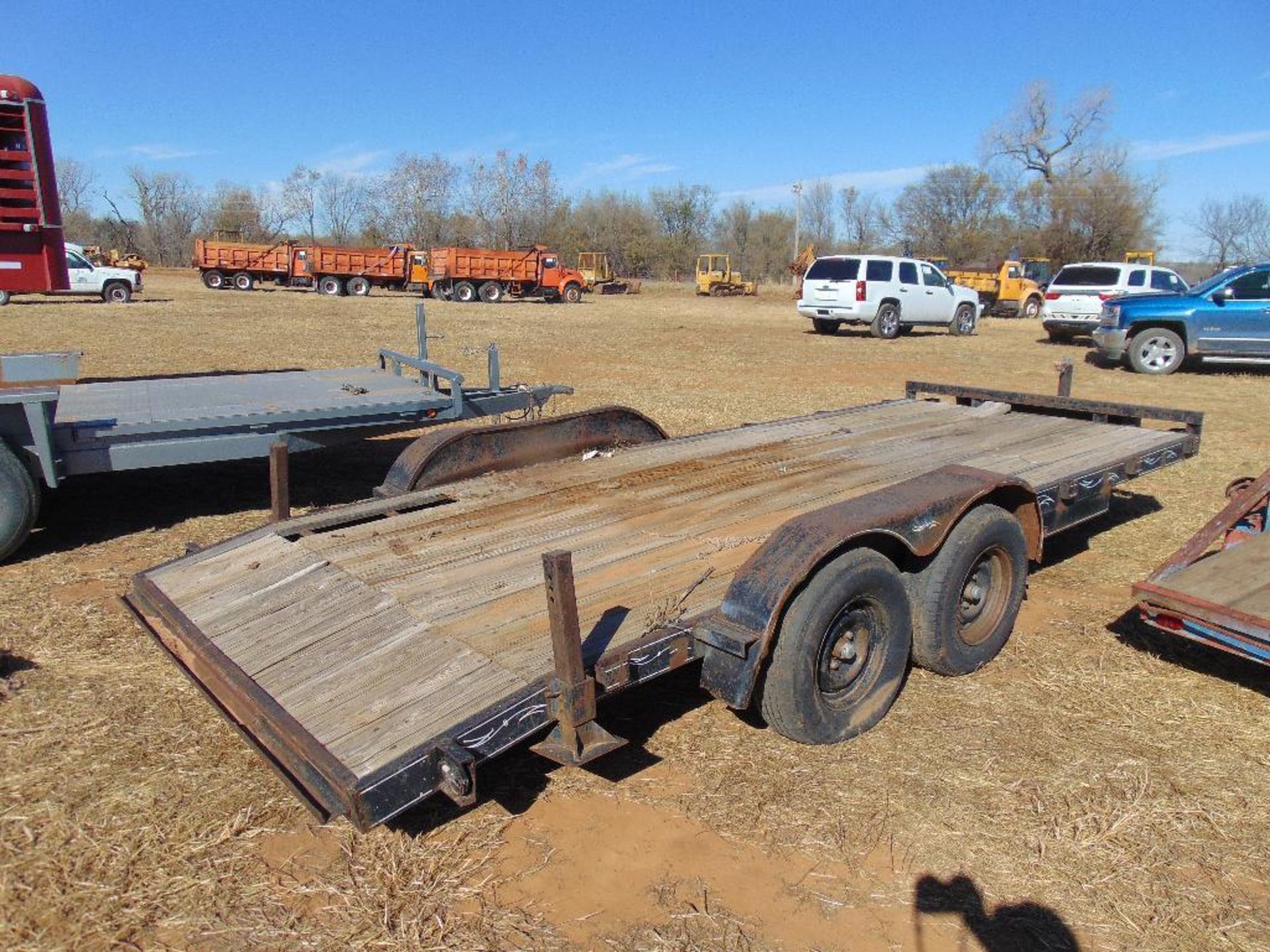 18' T/A Bumperpull Trailer (Bill of Sale Only) - Image 6 of 6