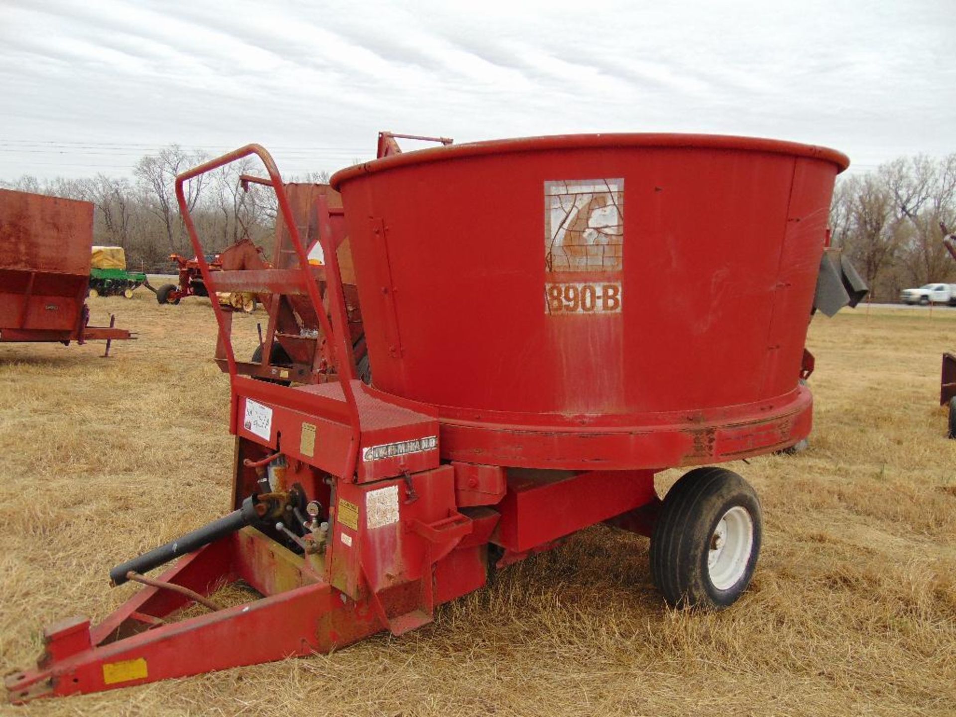 Farmhand 890B Hat Grinder - Image 4 of 4