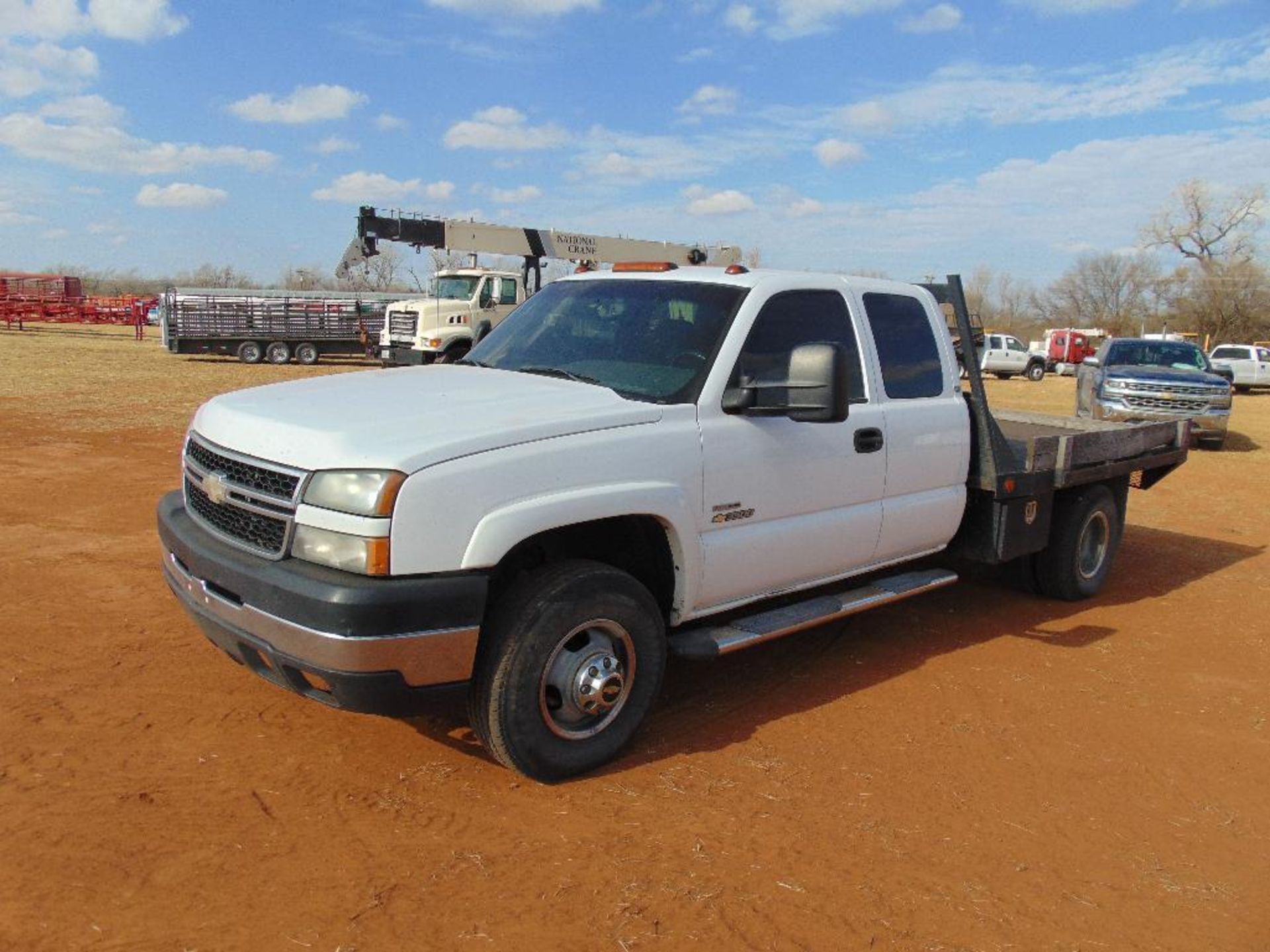 2006 Chevy 3500 Ext Cab 4x4 Flatbed Pickup, s/n 1gbjk39d86e205975, diesel eng, auto trans, od reads - Image 2 of 8