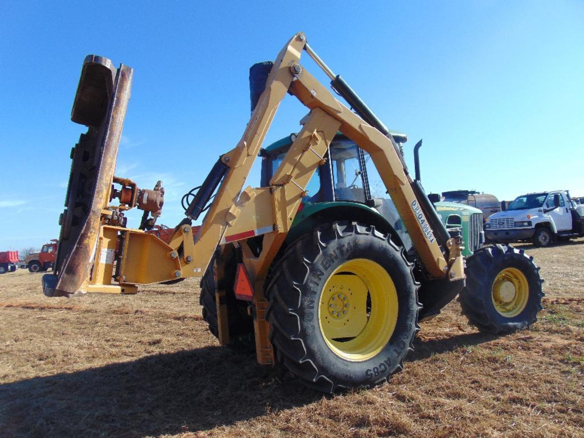 2010 John Deere 7230 Mowing Tractor, s/n h630625, cab, a/c, attached 2010 tiger side boom mower, - Image 6 of 10