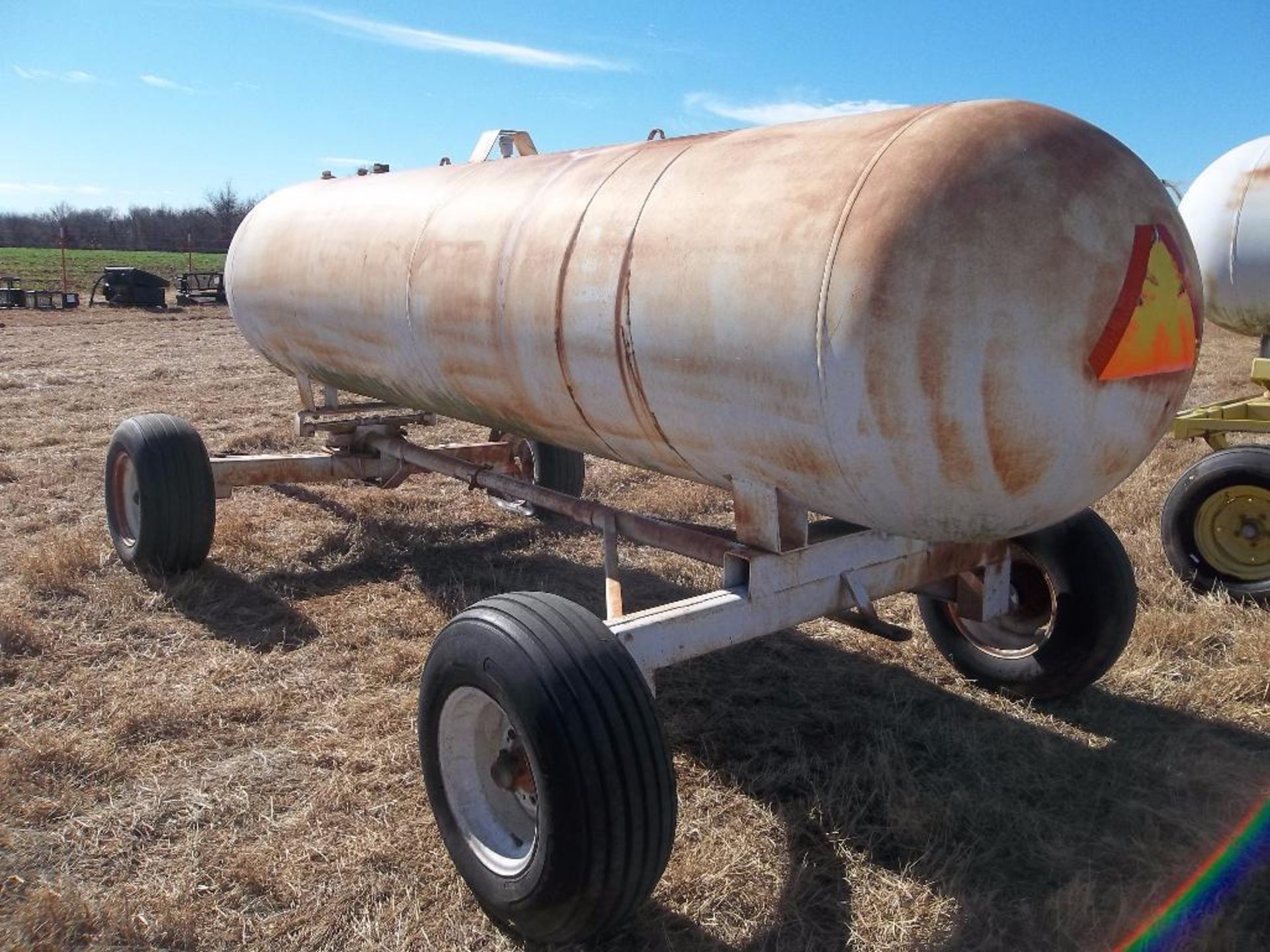 Anhydrous Nurse Tank Front Fill - Image 5 of 6