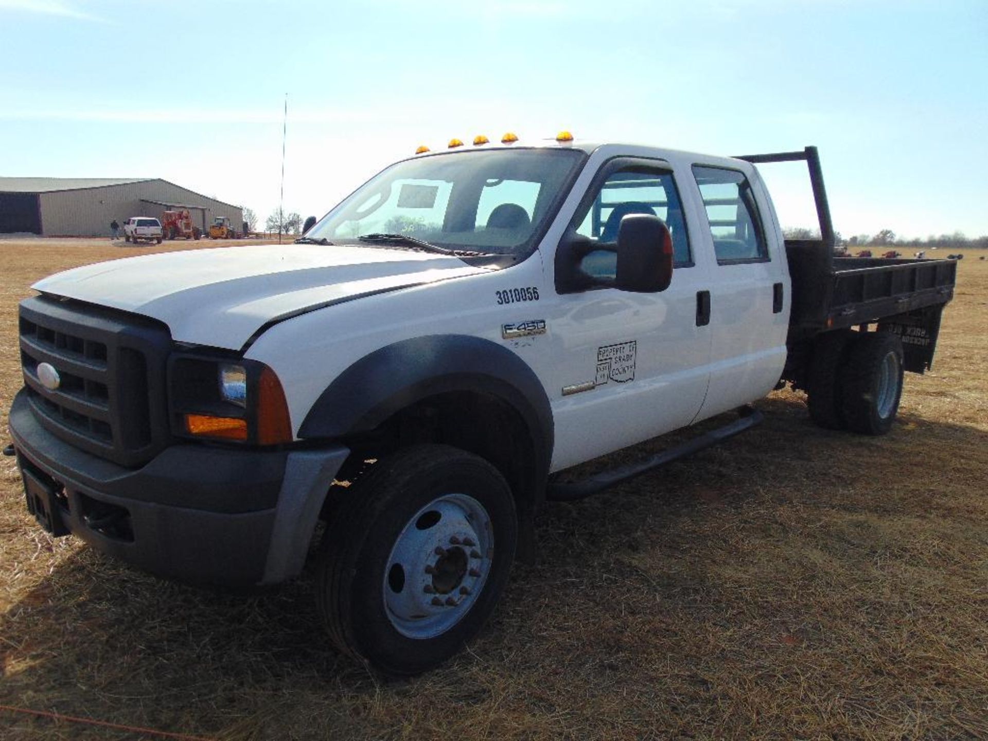 2007 Ford F450 Crewcab Flatbed Pickup, s/n 1fdxw46p37eb20988, diesel eng, auto trans, od reads - Image 4 of 10