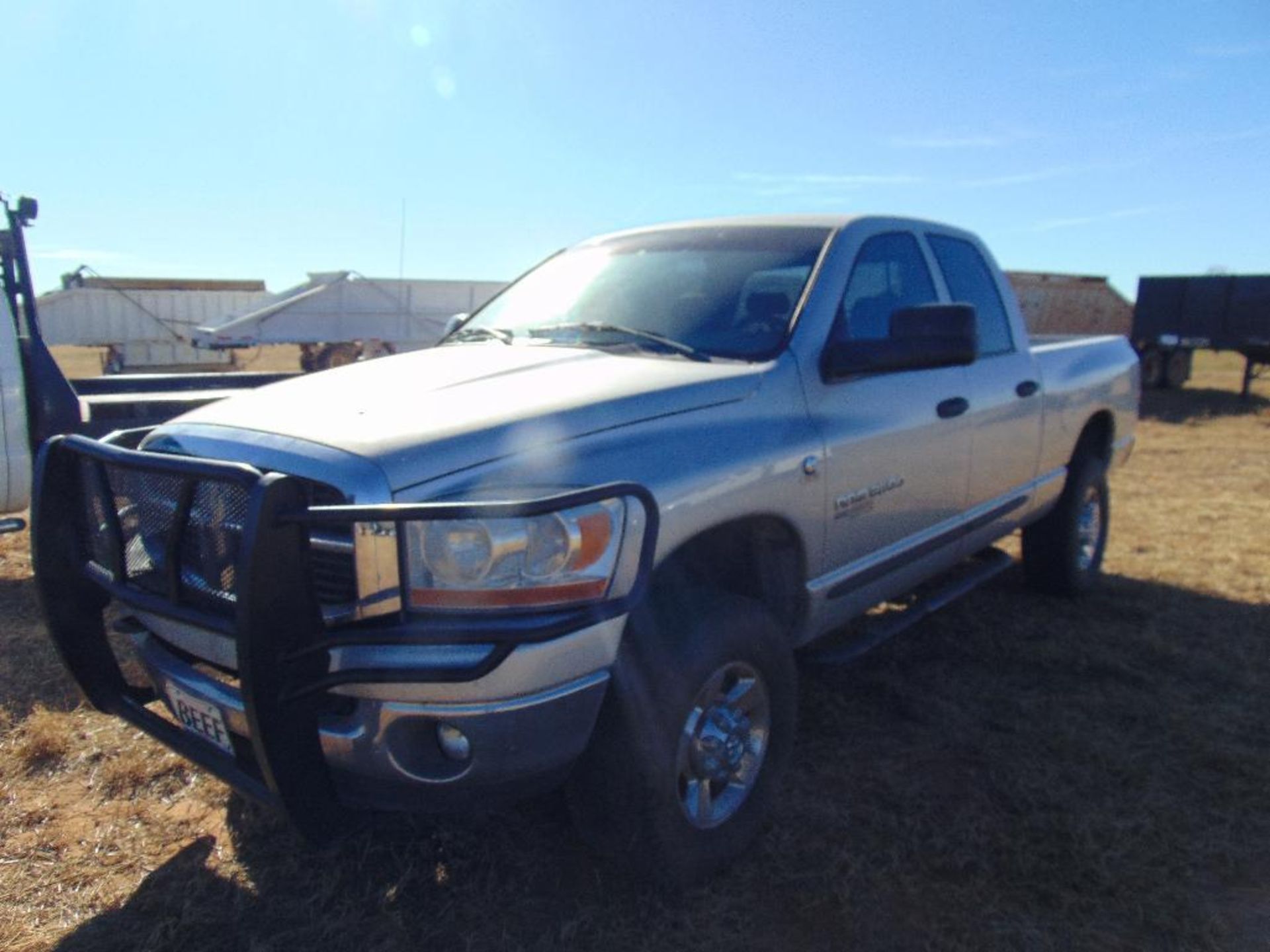 2006 Dodge Ram 2500 4x4 Quad Cab Pickup, s/n 3d7ks28c66g112017, cummins eng, auto trans, od reads - Image 4 of 10