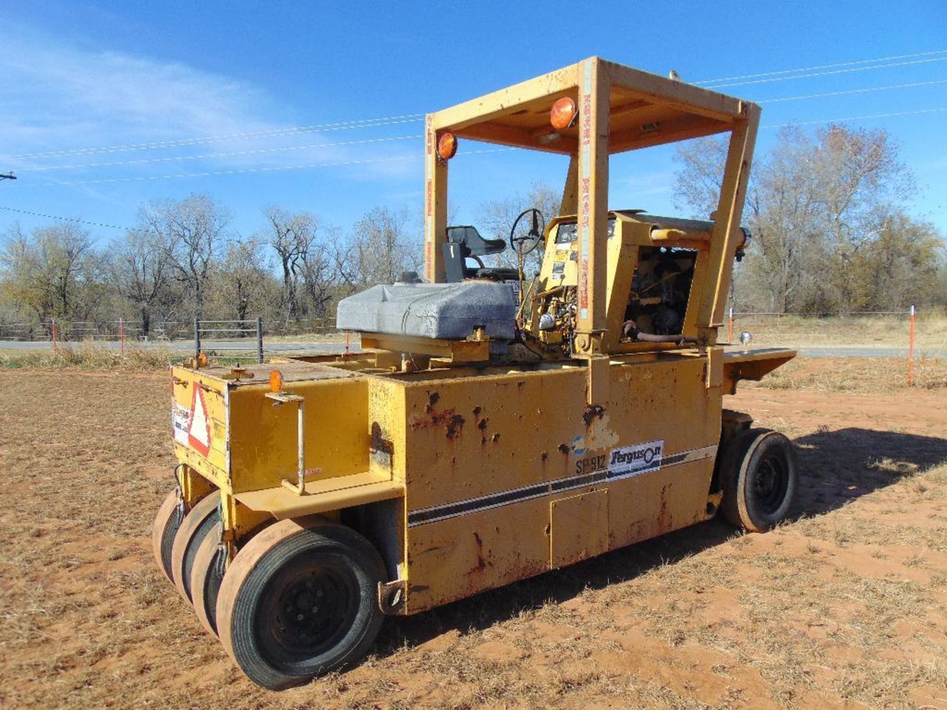 1986 Ferguson SP912 Pnuematic Roller, s/n 574, Canopy, - Image 4 of 8