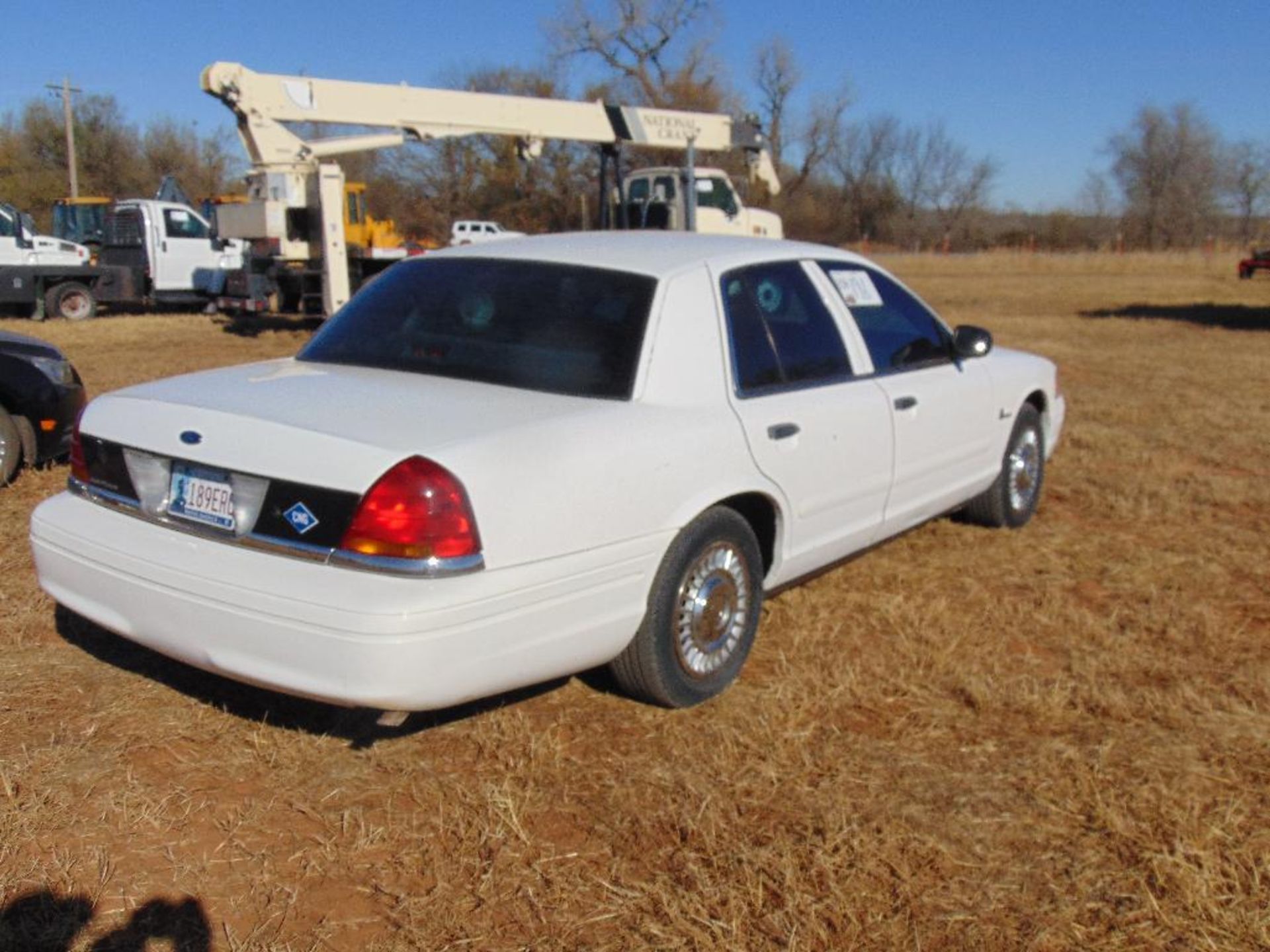 2001 Ford Crown Vic Car, s/n 2fafp72991x191162, v8 natural gas eng, auto trans, od reads 132415 - Image 9 of 10