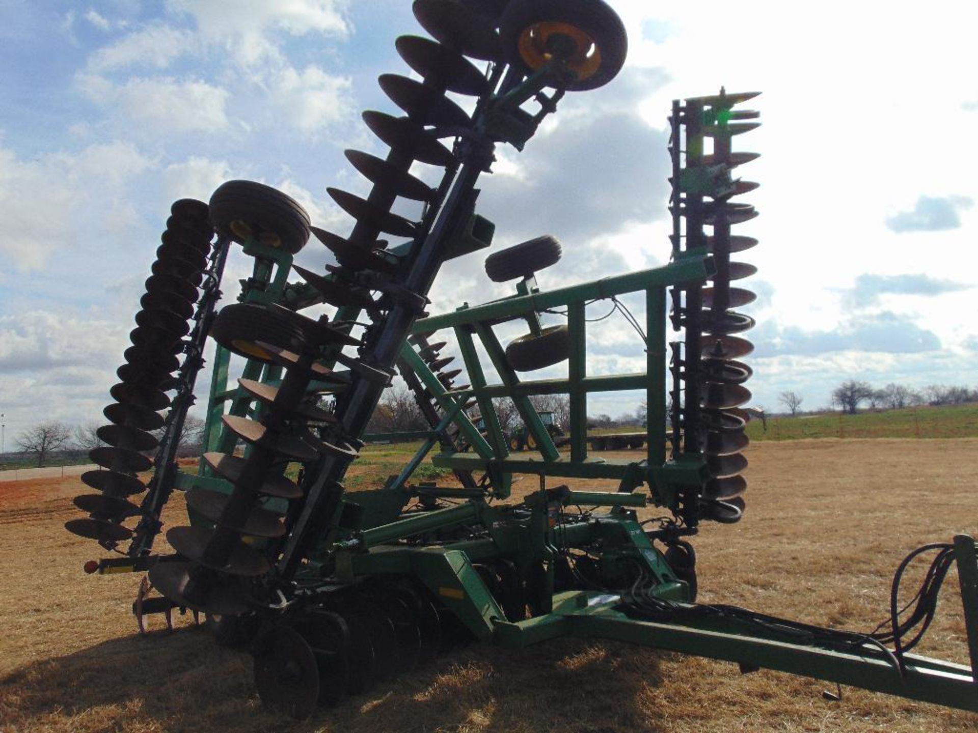 John Deere 37' 10" Double Fold Disc, - Image 2 of 8