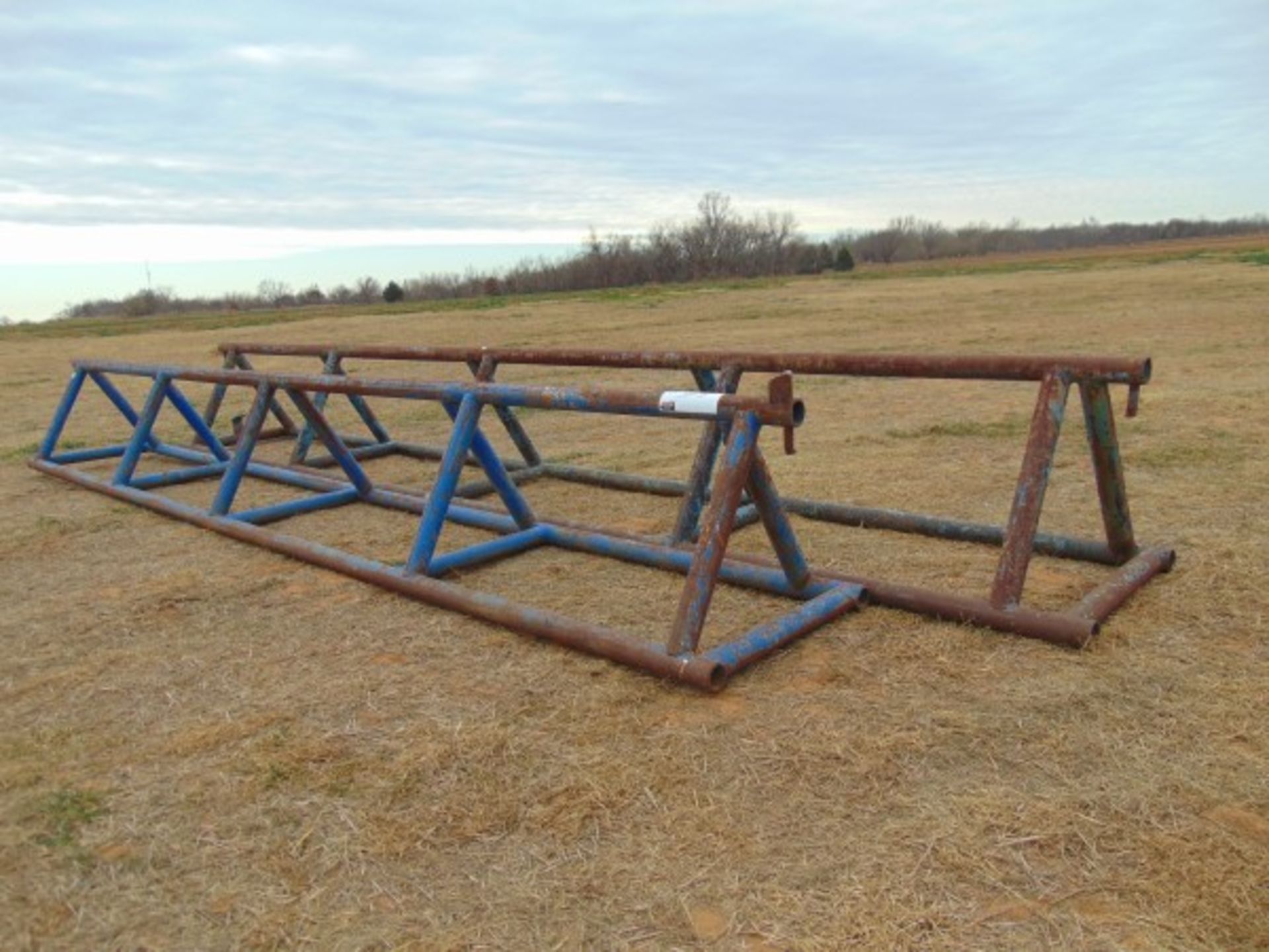 (2) 30' Pipe racks