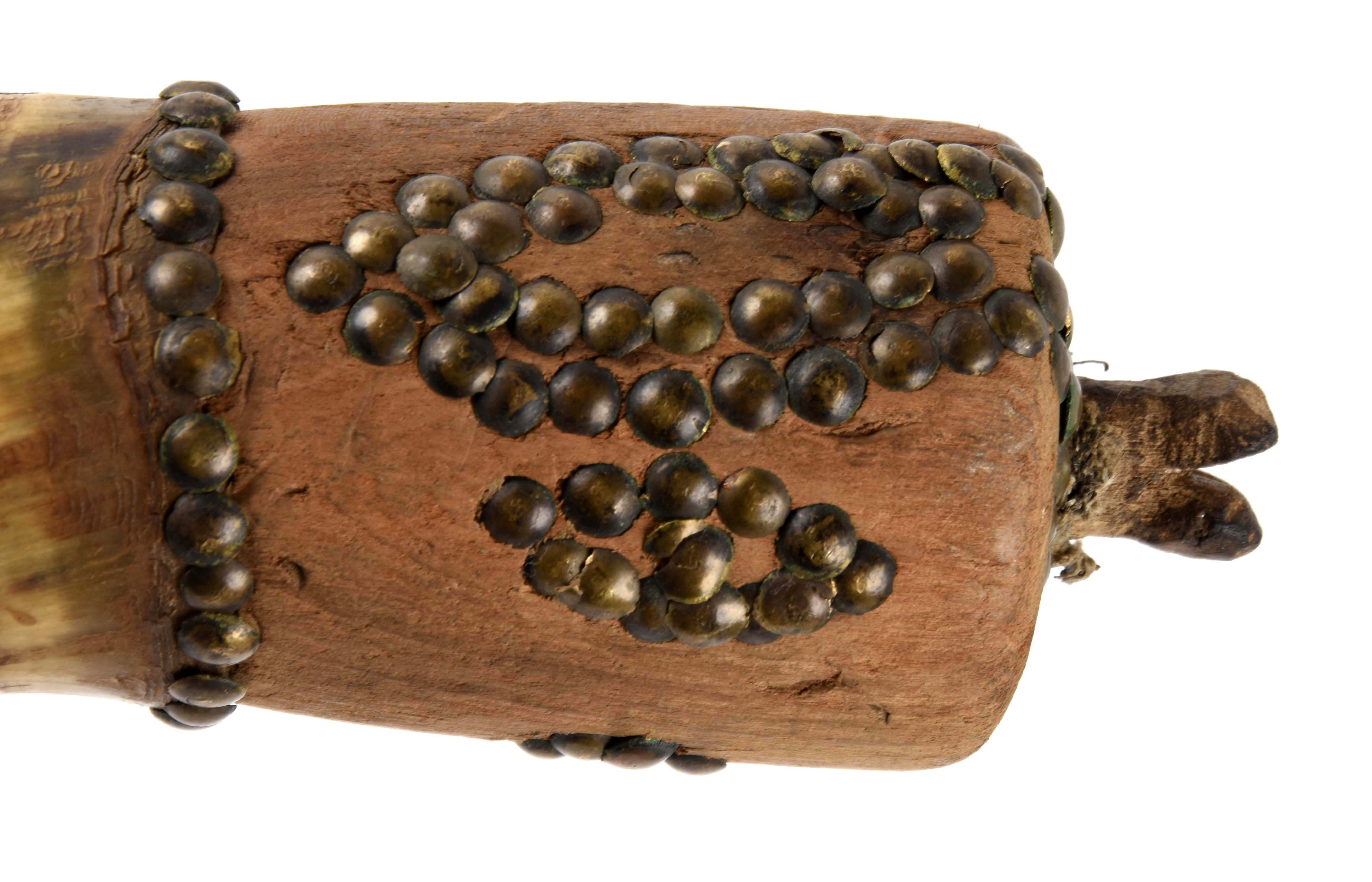 Powder Horn with Whale Effigy, Likely Native American Indian with Brass Tack Decoration. - Image 3 of 3