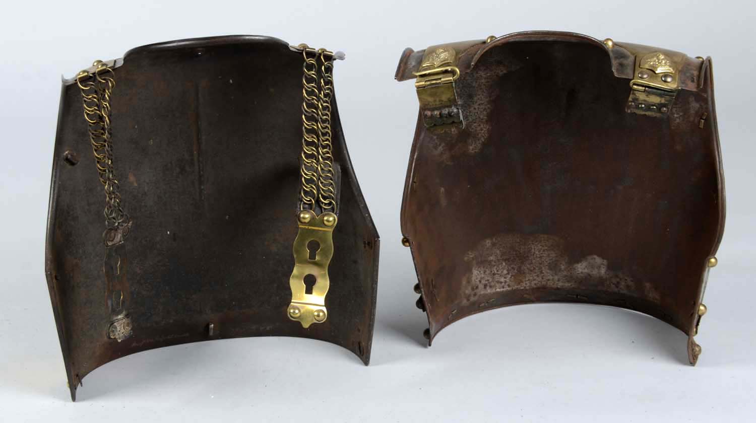 Lot of 2: Cuirass Back Plates. - Image 2 of 2