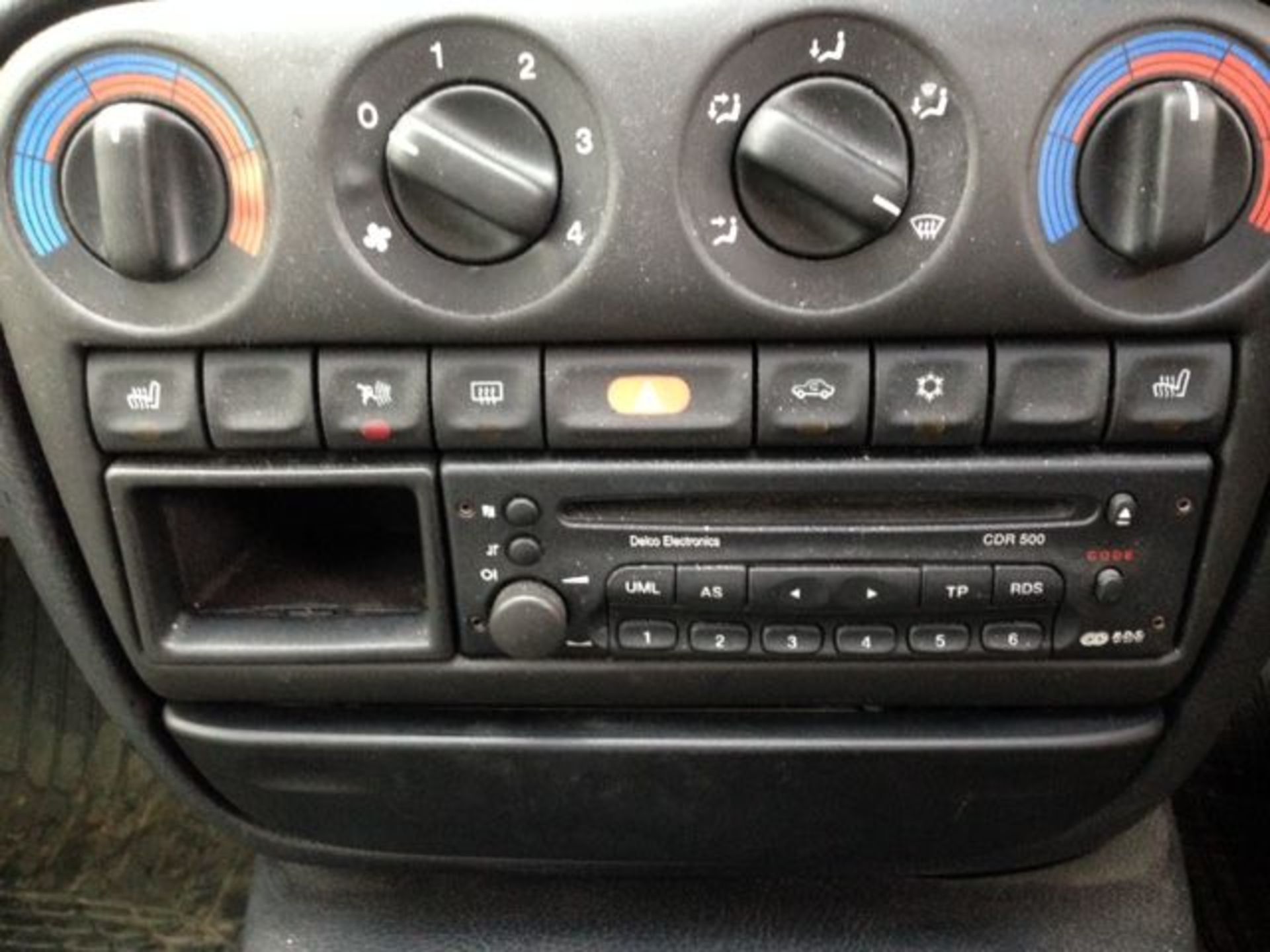 VAUXHALL OMEGA 2.0 16V CD - 1998cc - Image 6 of 6