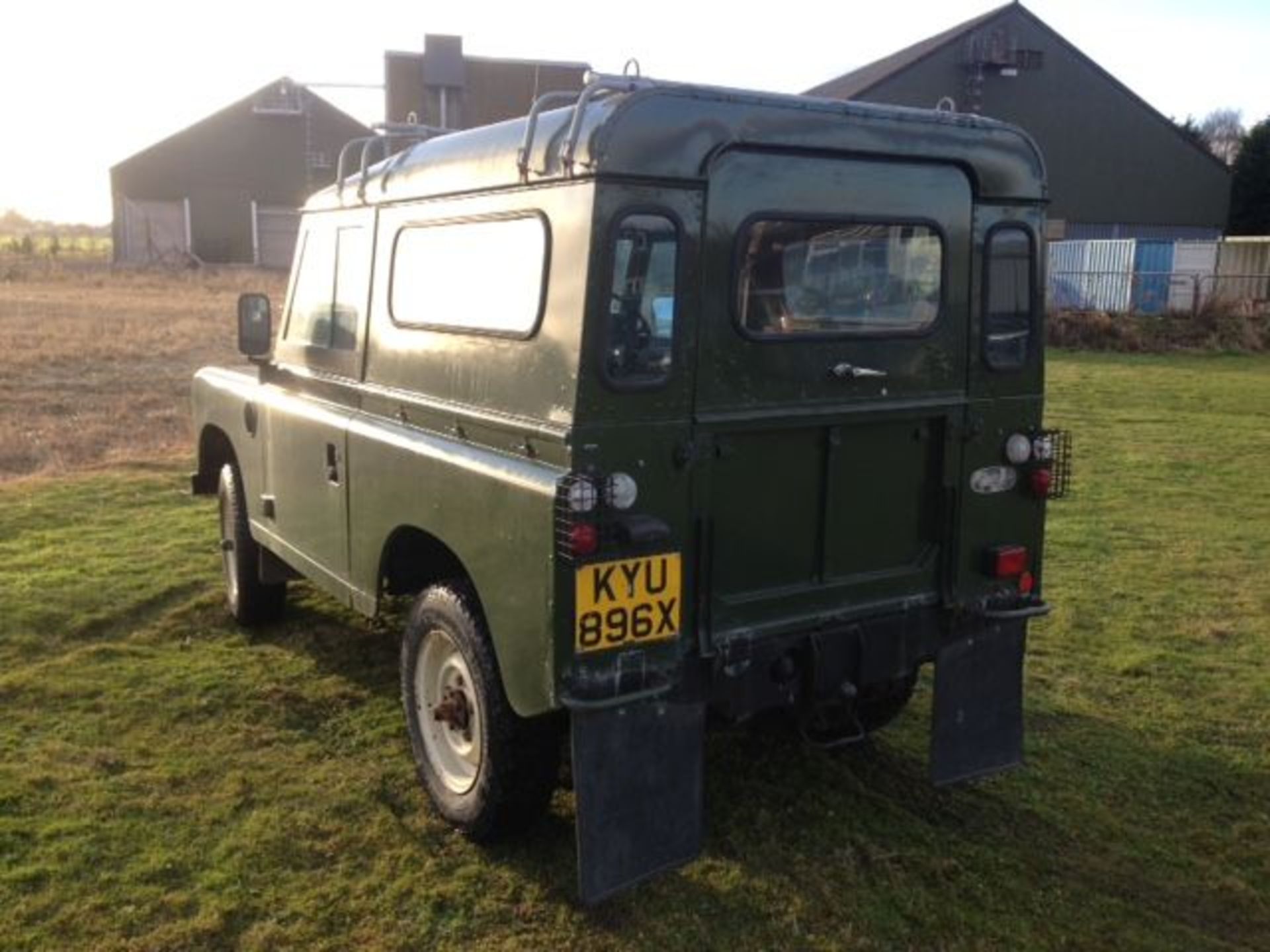 LAND ROVER 88" - 4 CYL - 2286cc - Image 5 of 8