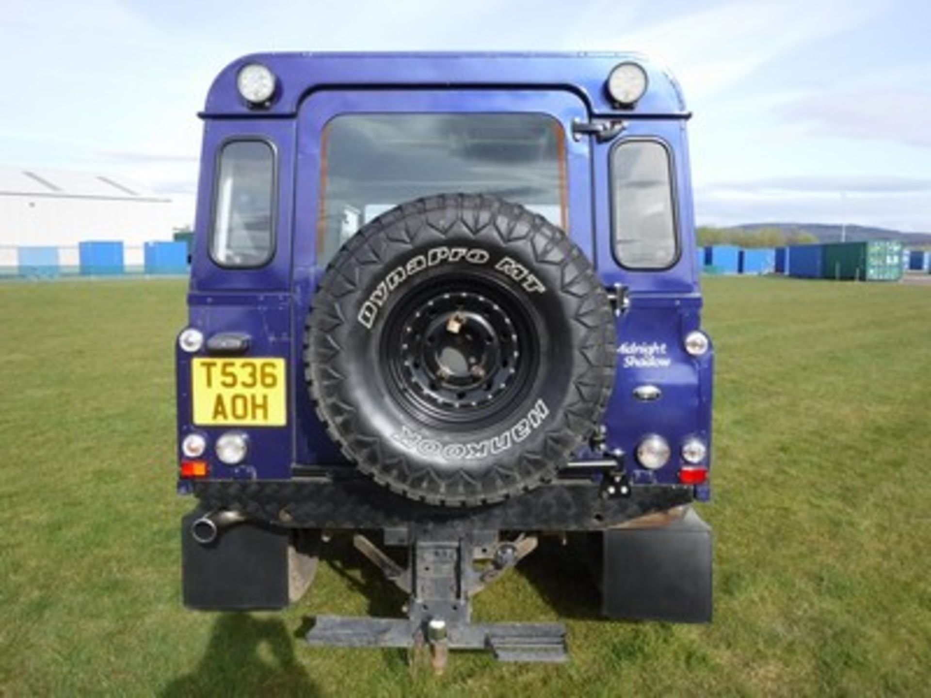 LAND ROVER 110 DEFENDER TDI - 2500cc - Image 6 of 16