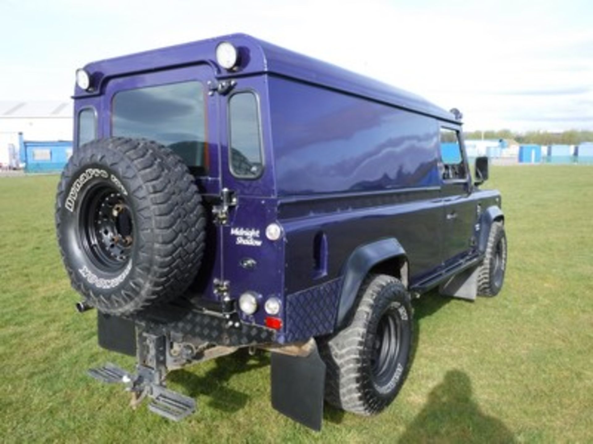 LAND ROVER 110 DEFENDER TDI - 2500cc - Image 2 of 16