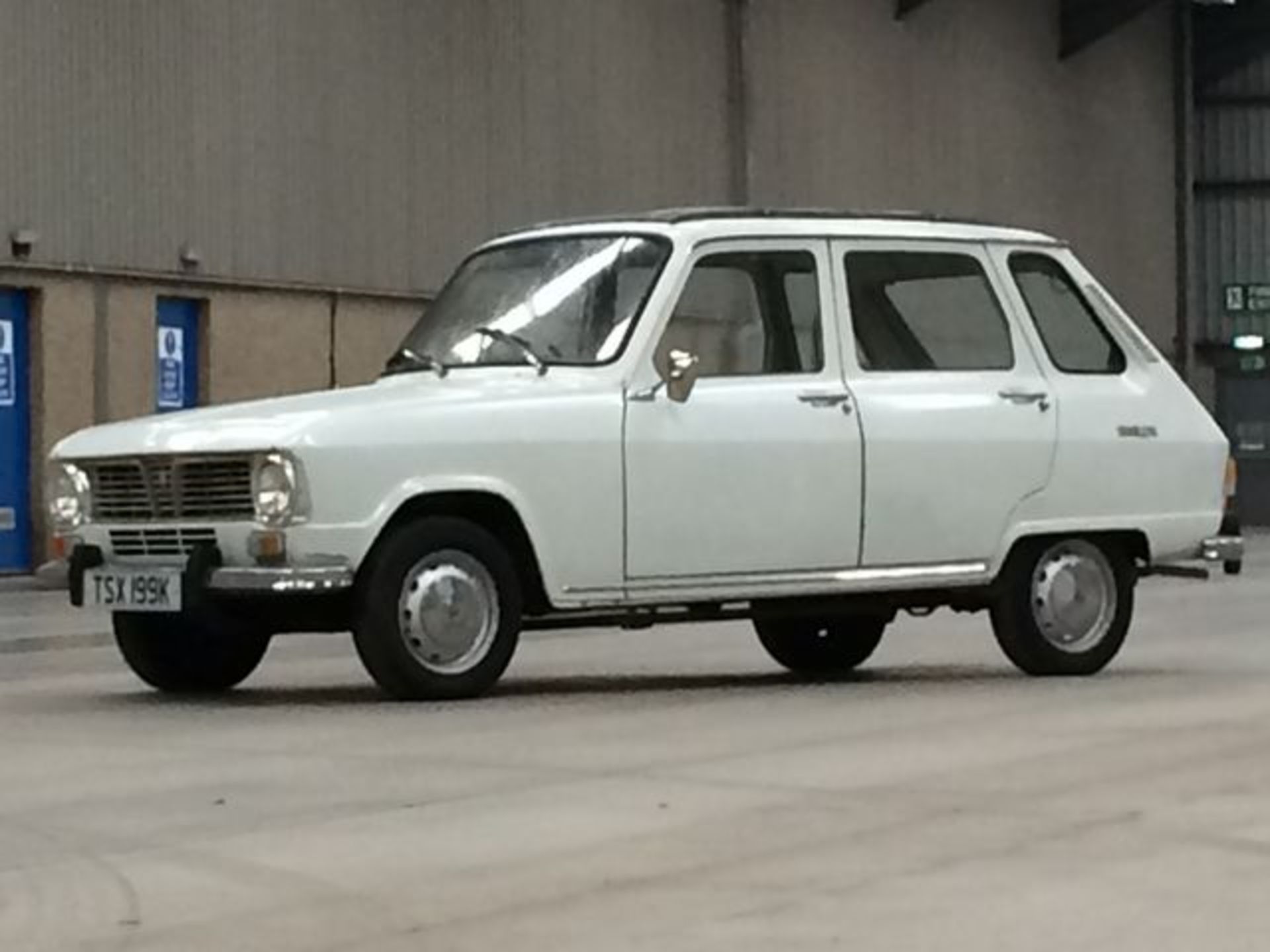 RENAULT 6 TL - 1108cc - Image 7 of 17