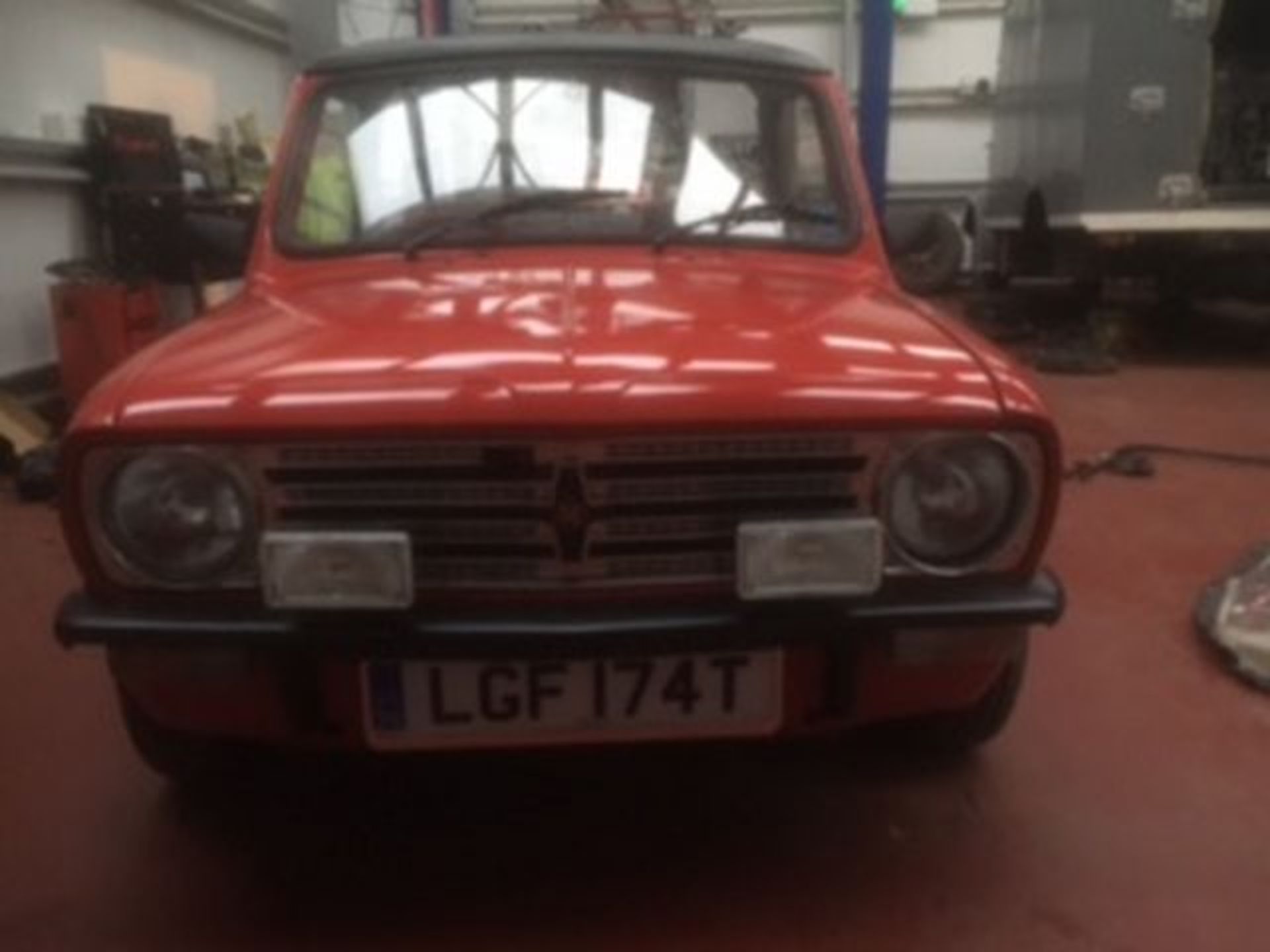 AUSTIN MORRIS MINI CLUBMAN - 1098cc - Image 7 of 15