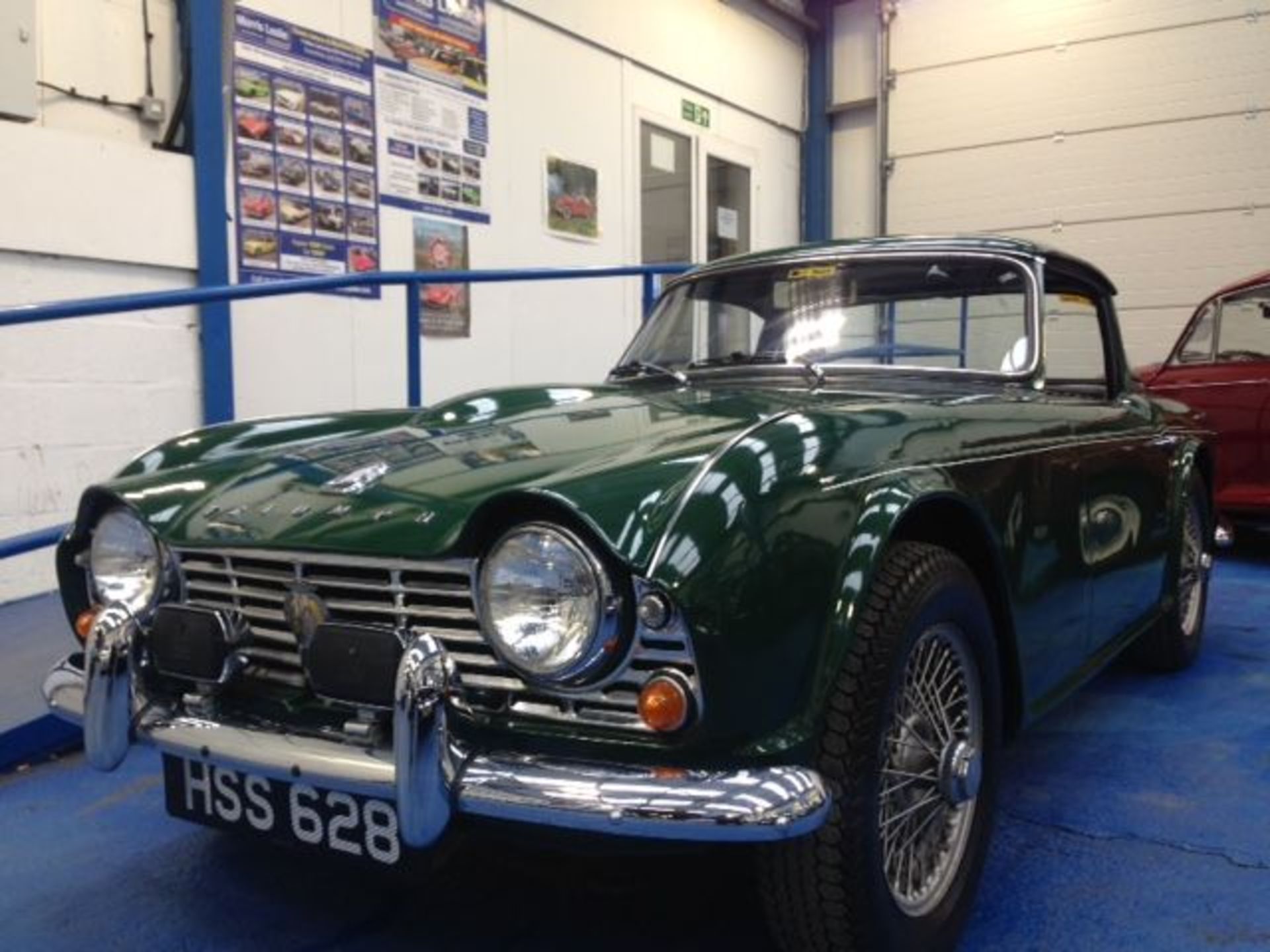 TRIUMPH TR4 - 2138cc - Image 3 of 18