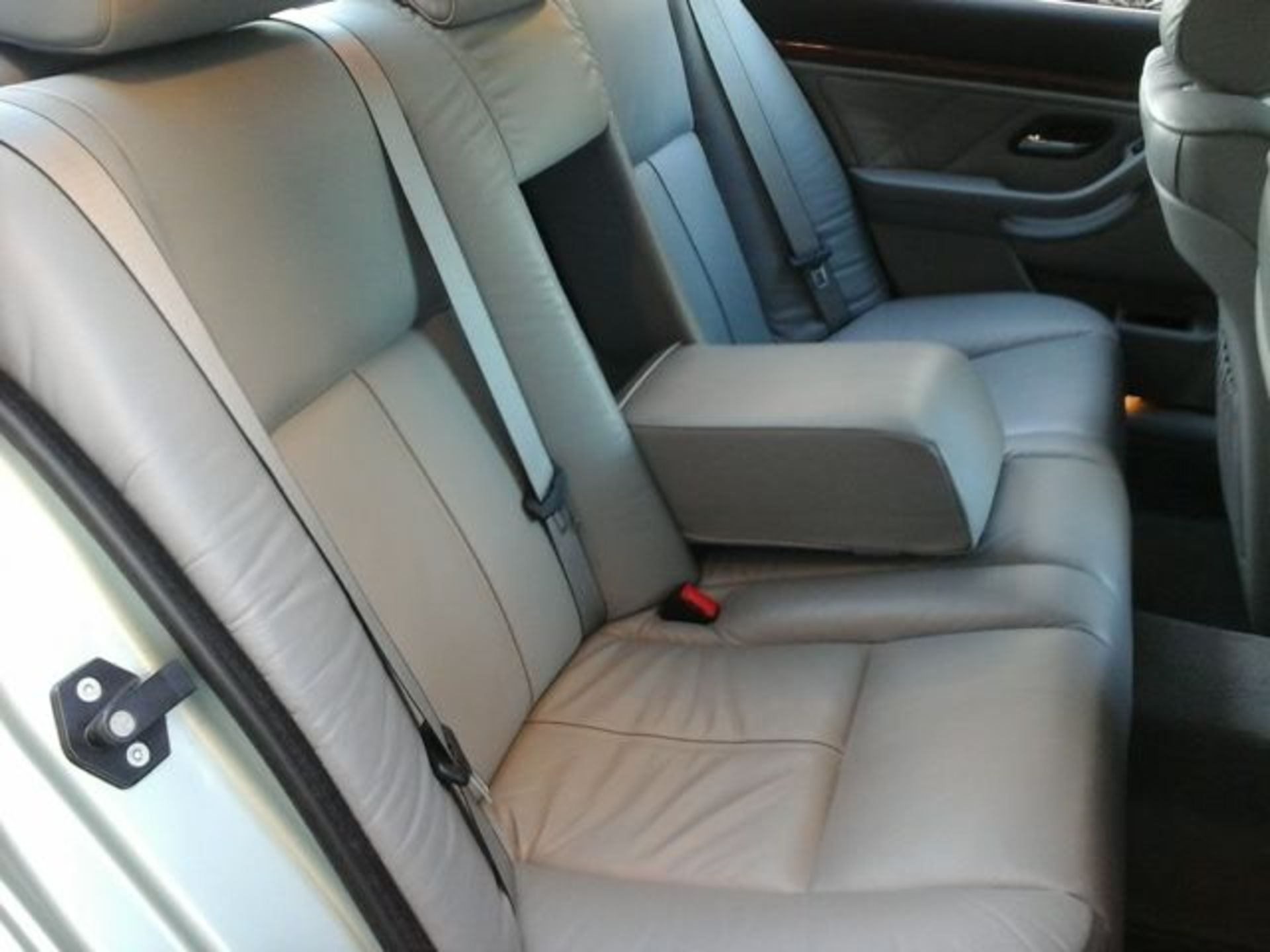 BMW 523I SE AUTO - 2494cc - Image 13 of 29