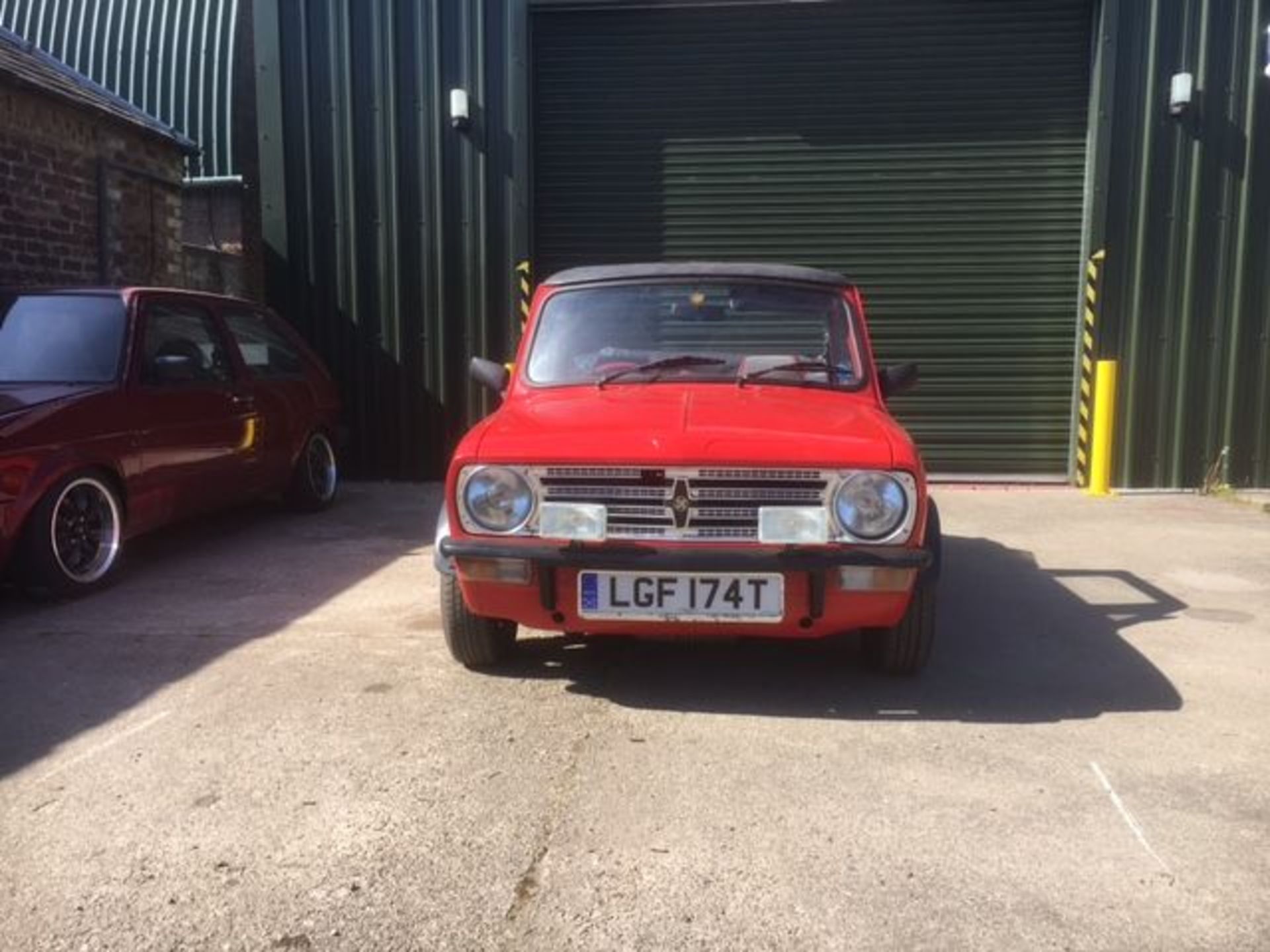 AUSTIN MORRIS MINI CLUBMAN - 1098cc - Image 3 of 15