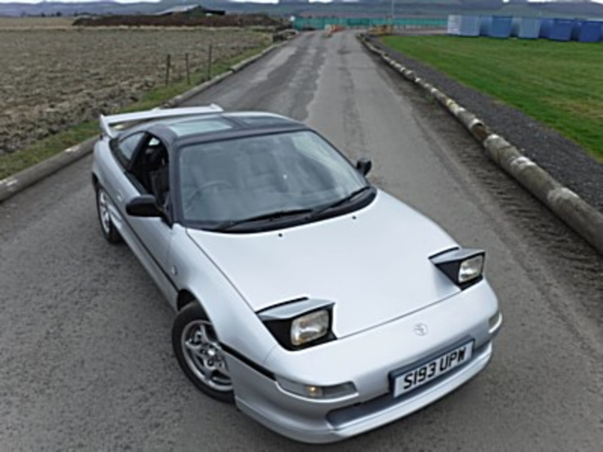 TOYOTA MR2 GT 16V - 1998cc - Image 13 of 25