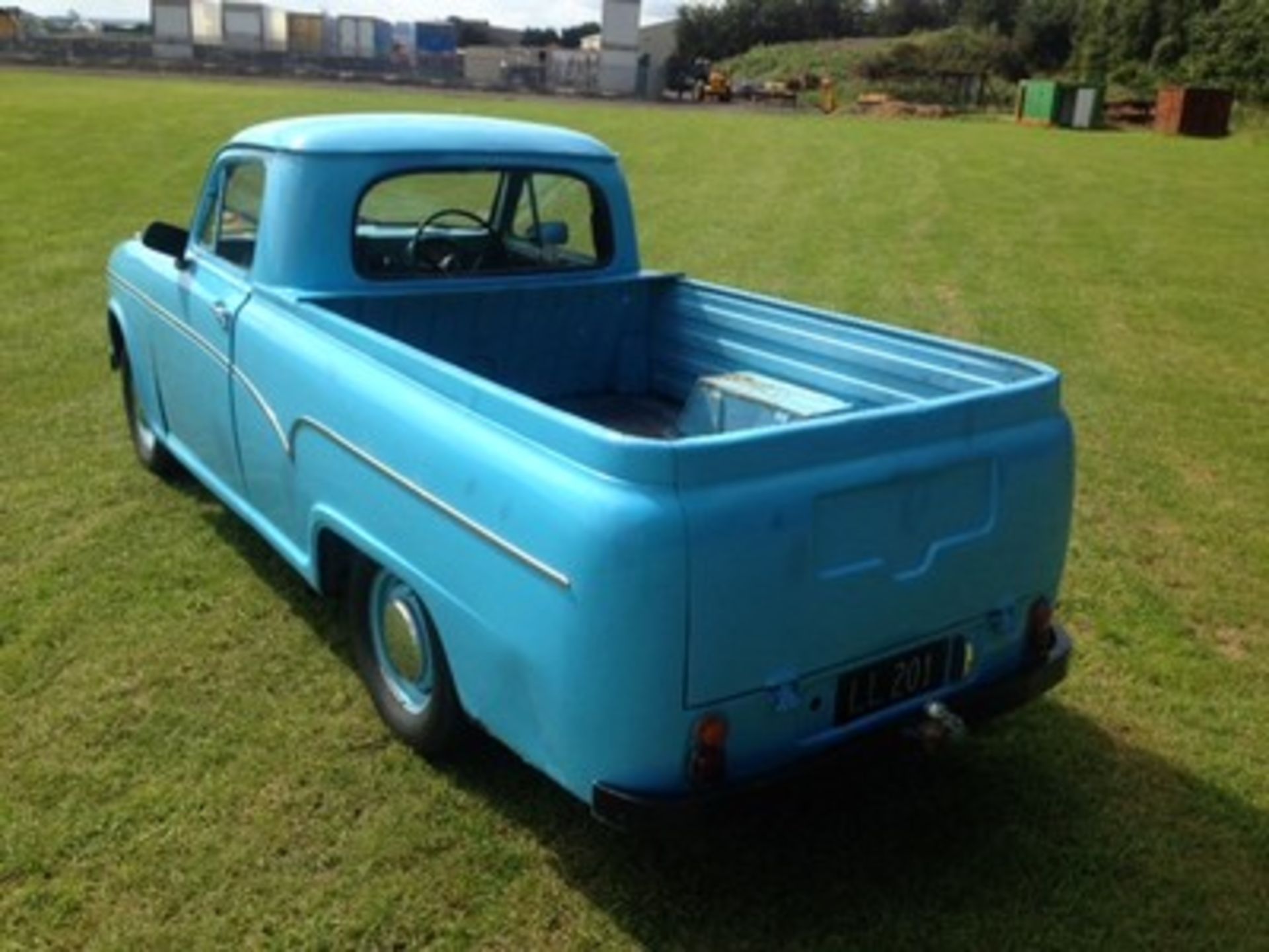 AUSTIN HALF TON PICK UP - Image 5 of 11