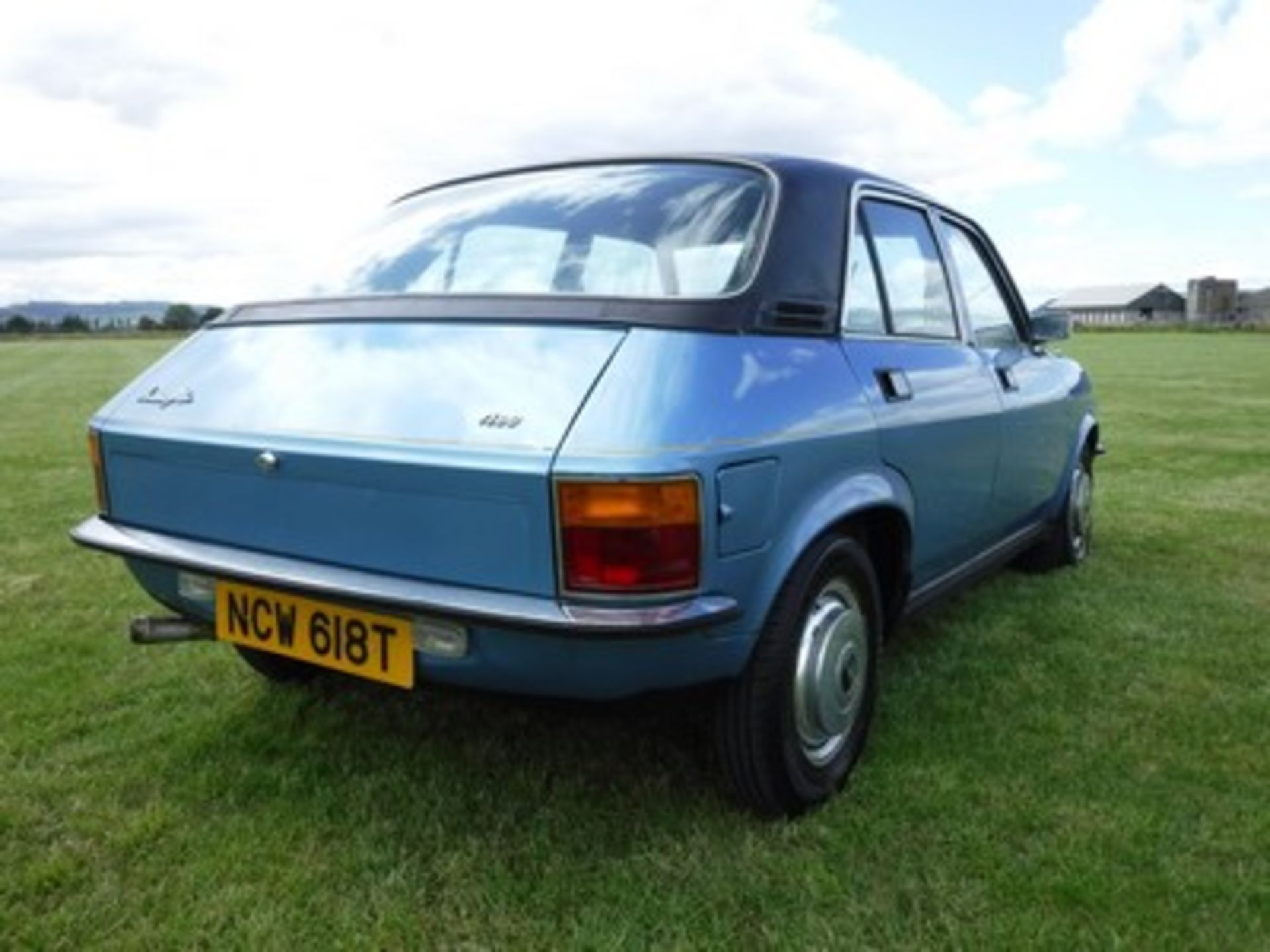 VANDEN PLAS AUTO - 1485cc - Image 11 of 16