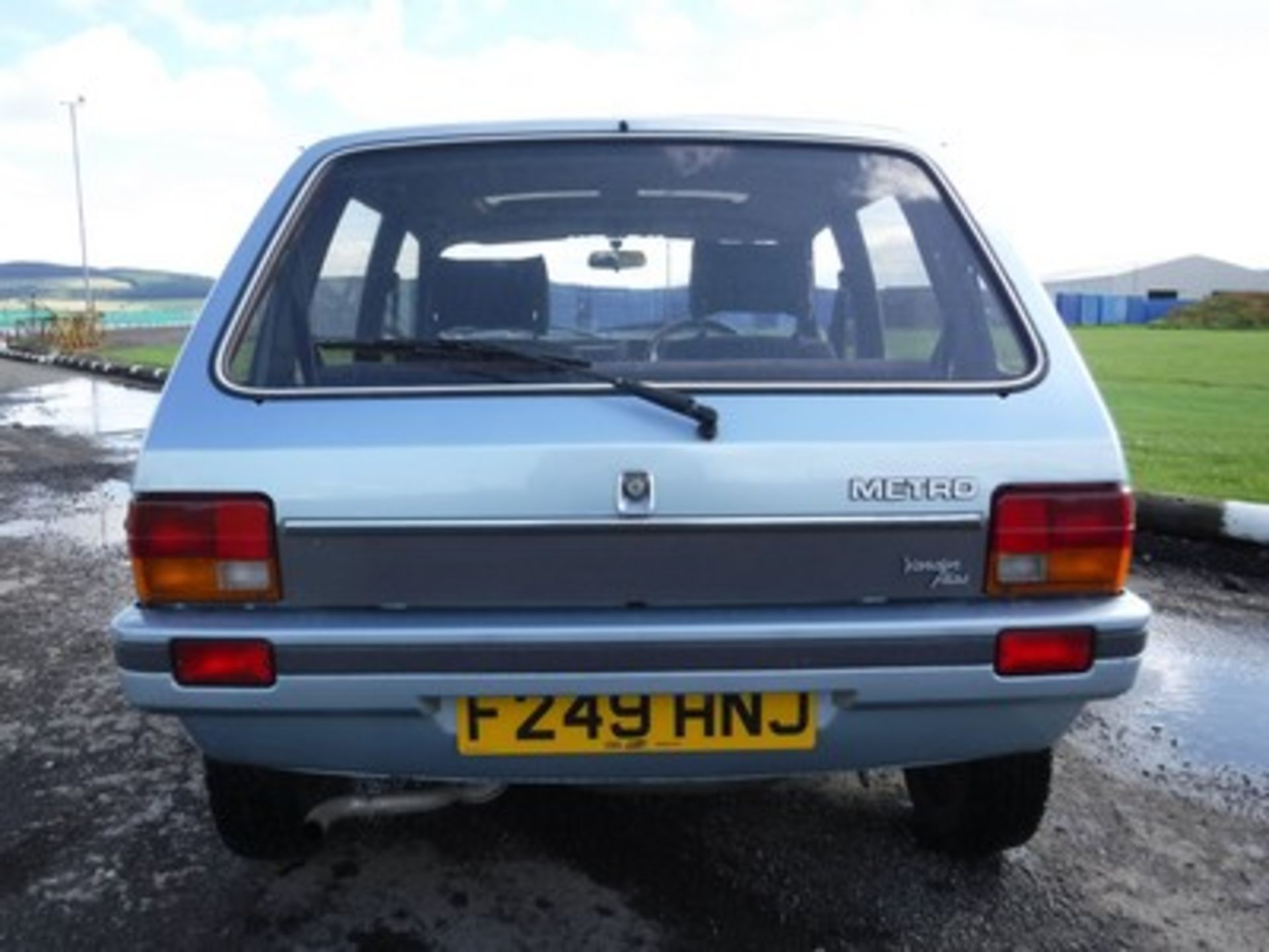 AUSTIN METRO V/PLAS AUTO - 1275cc - Image 13 of 16