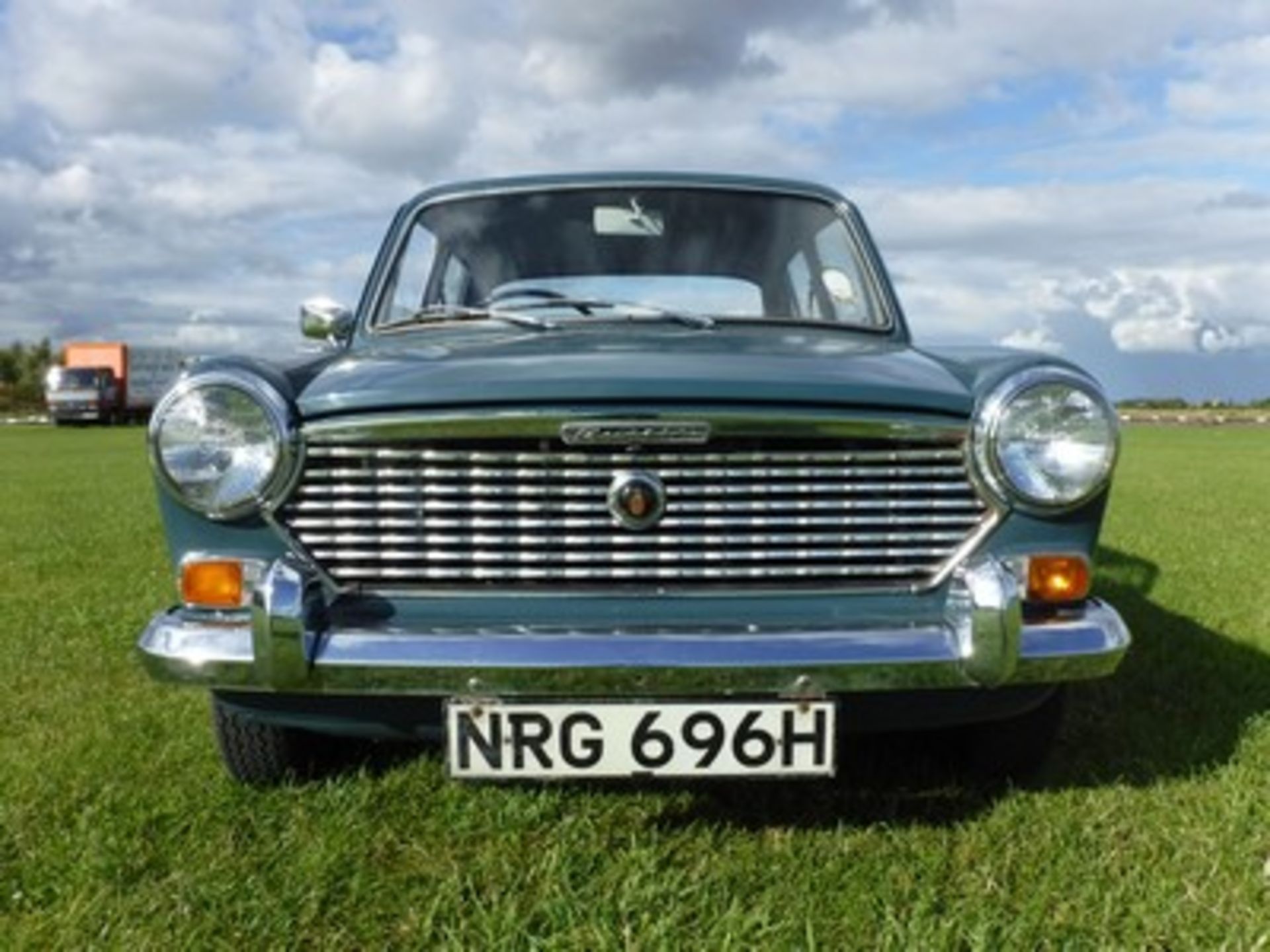 AUSTIN 1100 - 1098cc - Image 11 of 15