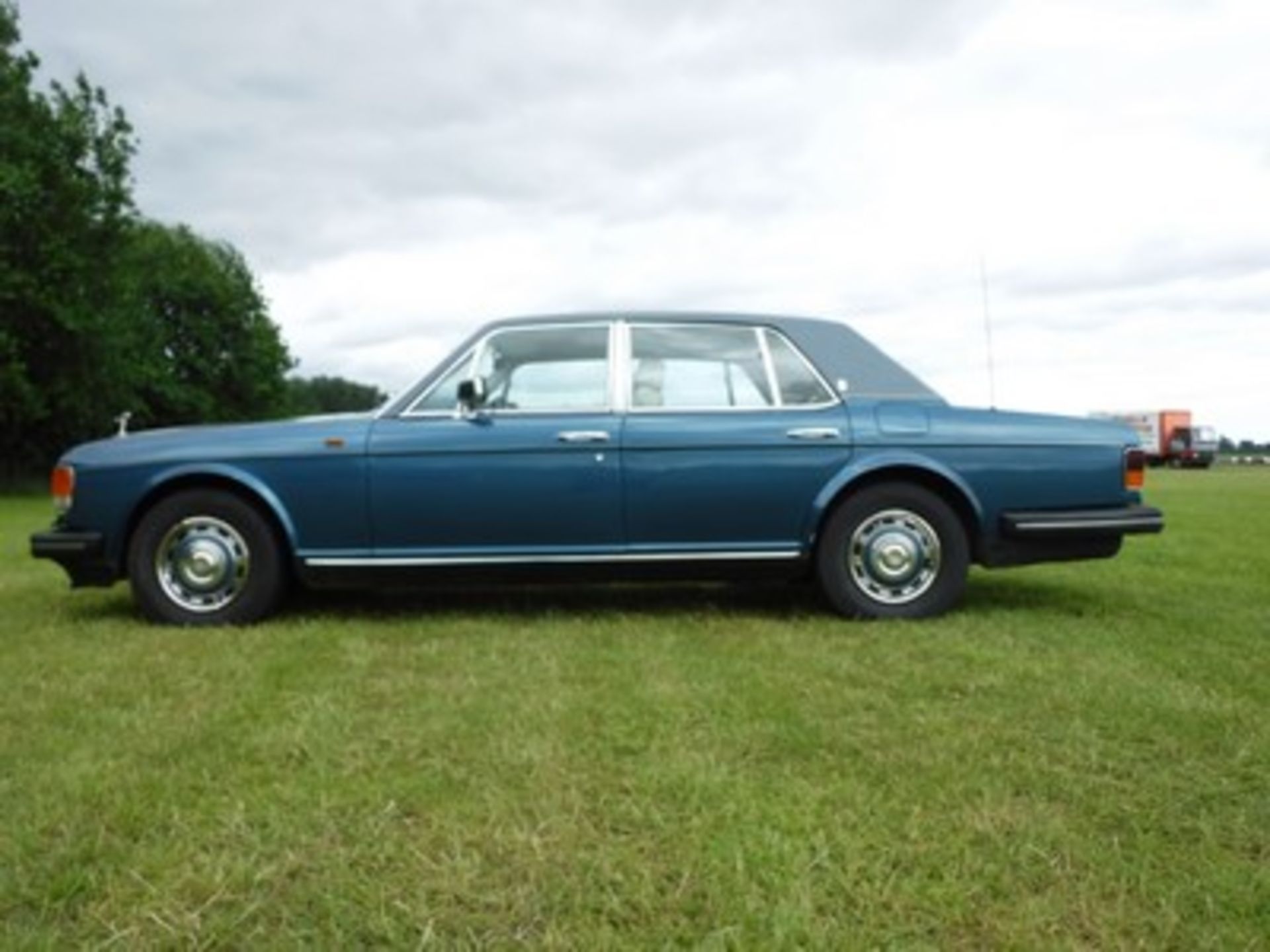 ROLLS ROYCE SILVER SPIRIT - 6750cc - Image 14 of 20