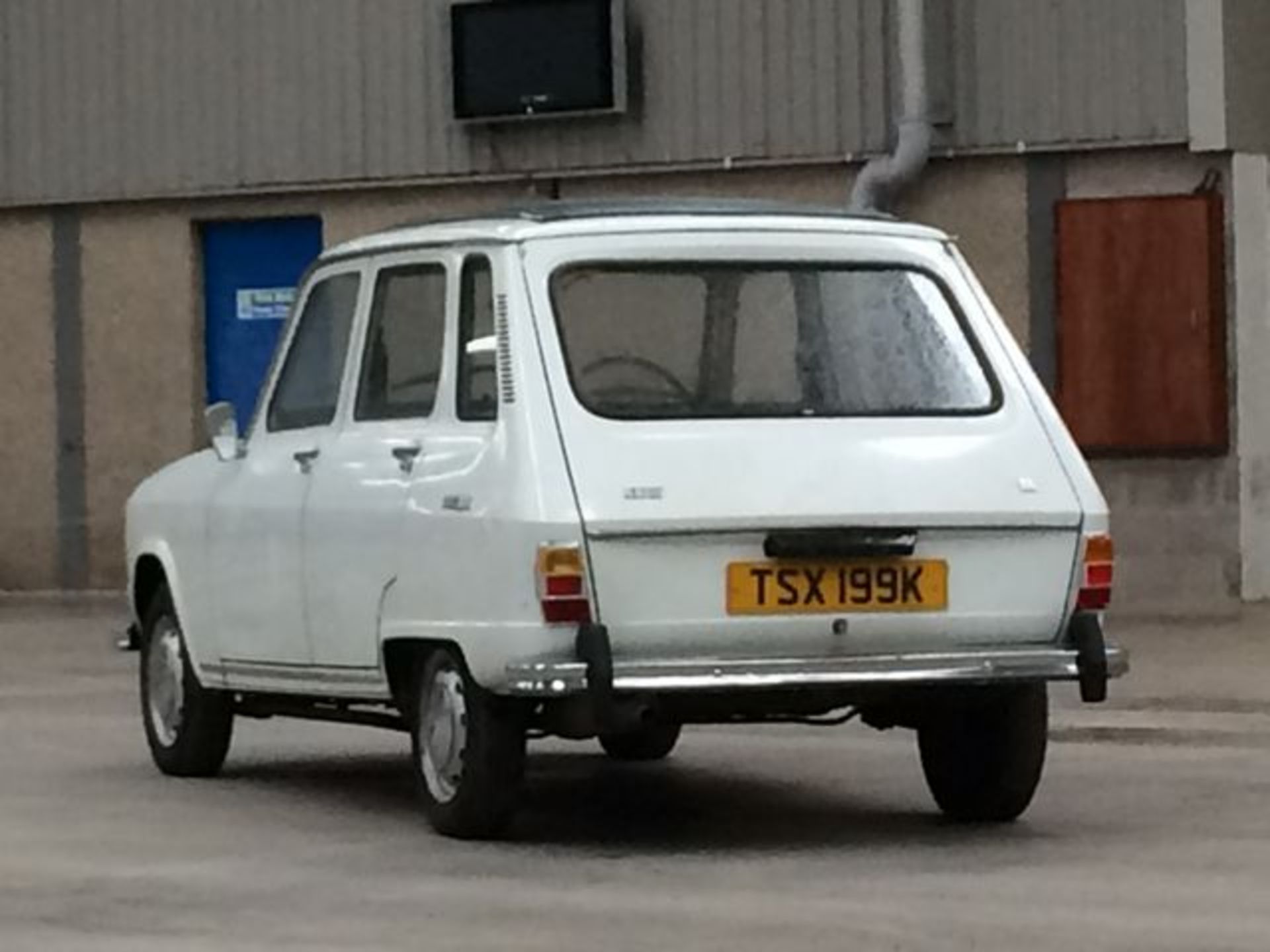 RENAULT 6 TL - 1108cc - Image 15 of 17