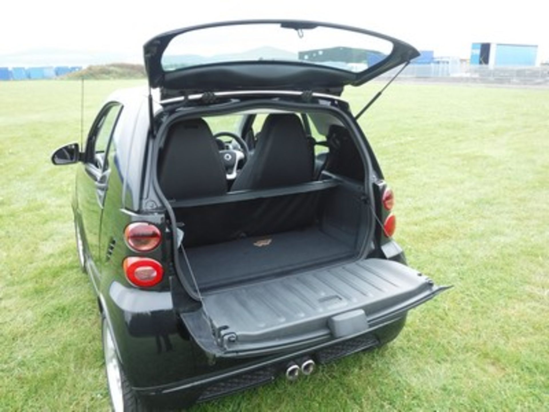 SMART FORTWO BRABUS AUTO - 999cc - Image 13 of 15