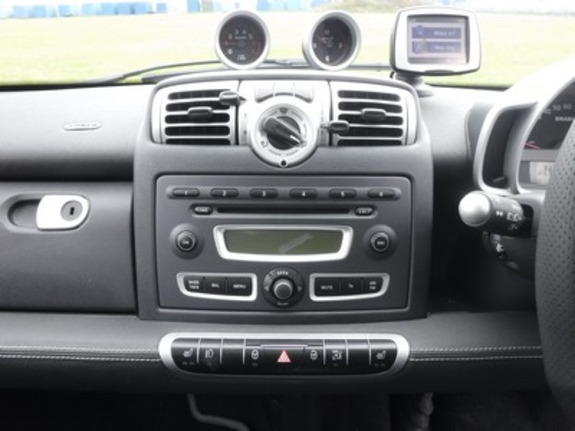 SMART FORTWO BRABUS AUTO - 999cc - Image 3 of 15