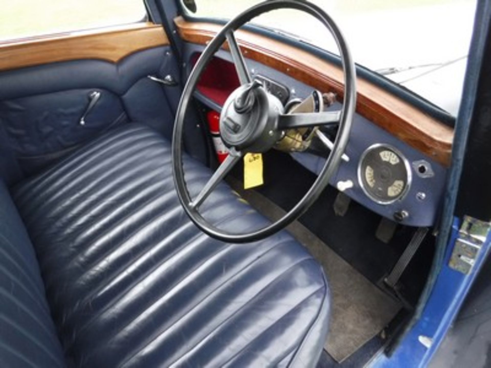 DAIMLER EL24 - 3310cc - Image 16 of 16