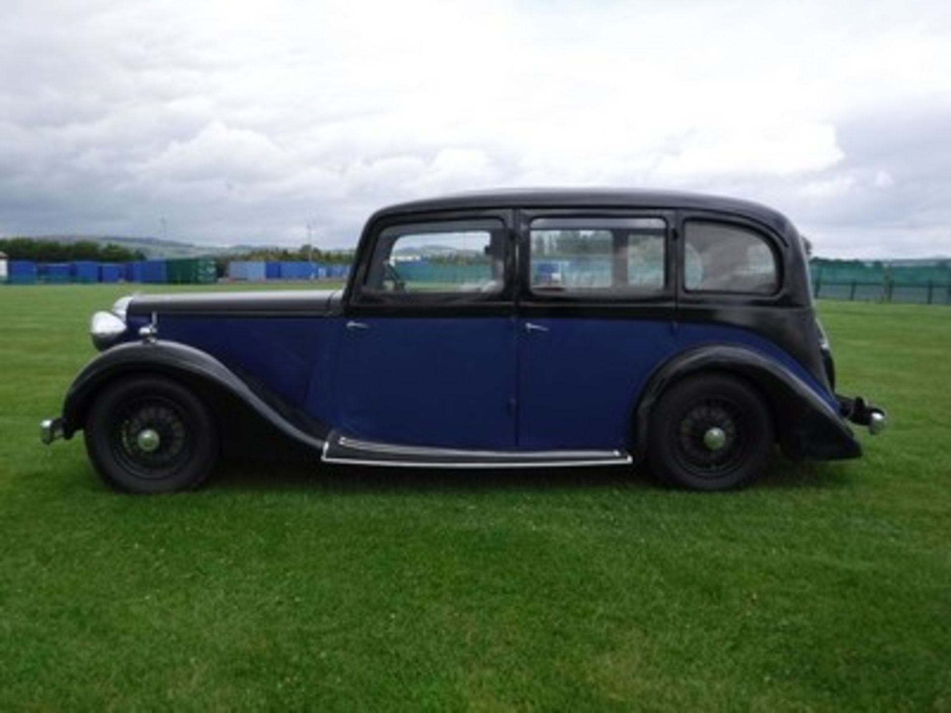 DAIMLER EL24 - 3310cc - Image 12 of 16