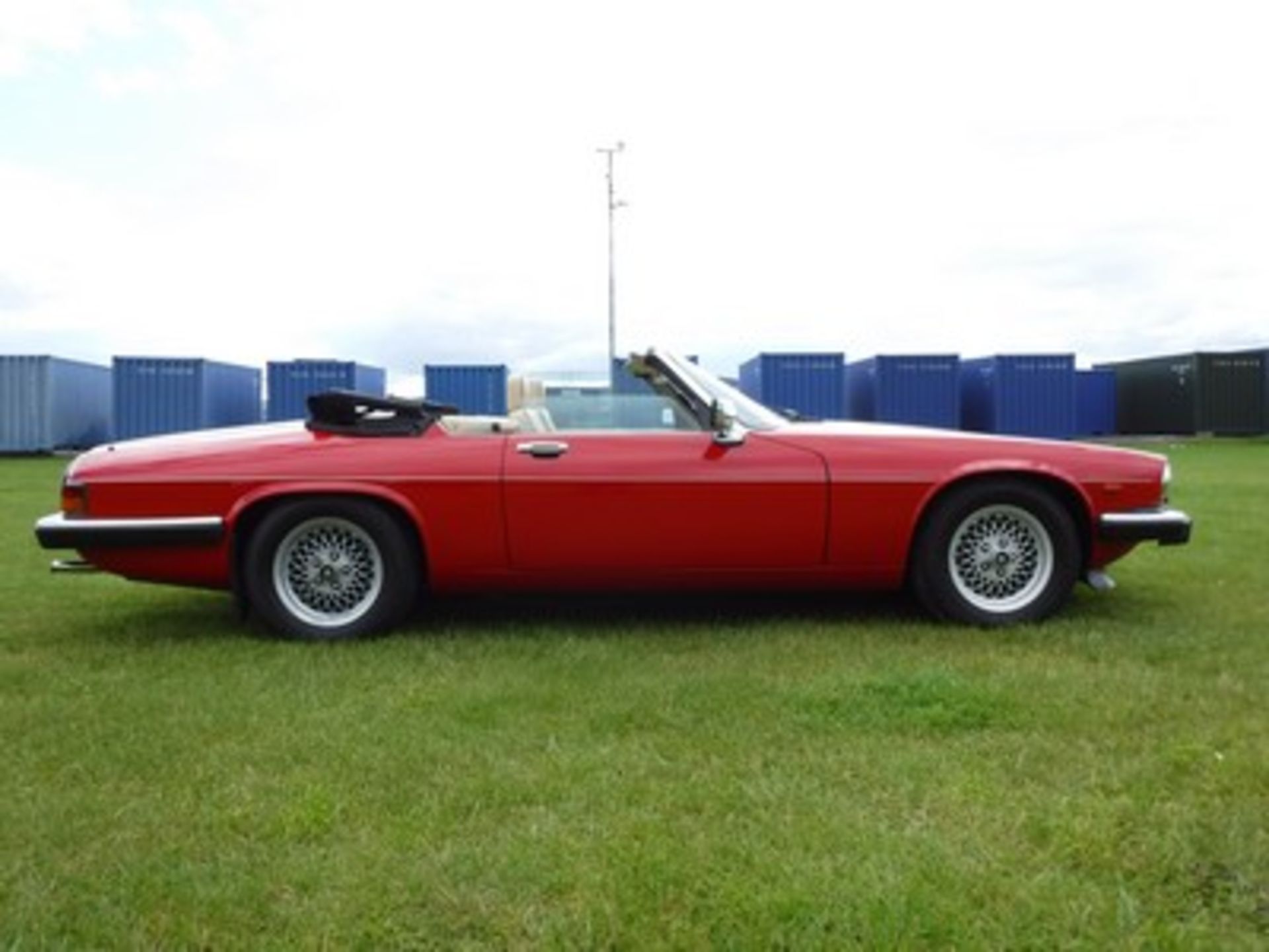 JAGUAR XJ-S CONVERTIBLE AUTO - 5343cc - Image 18 of 21