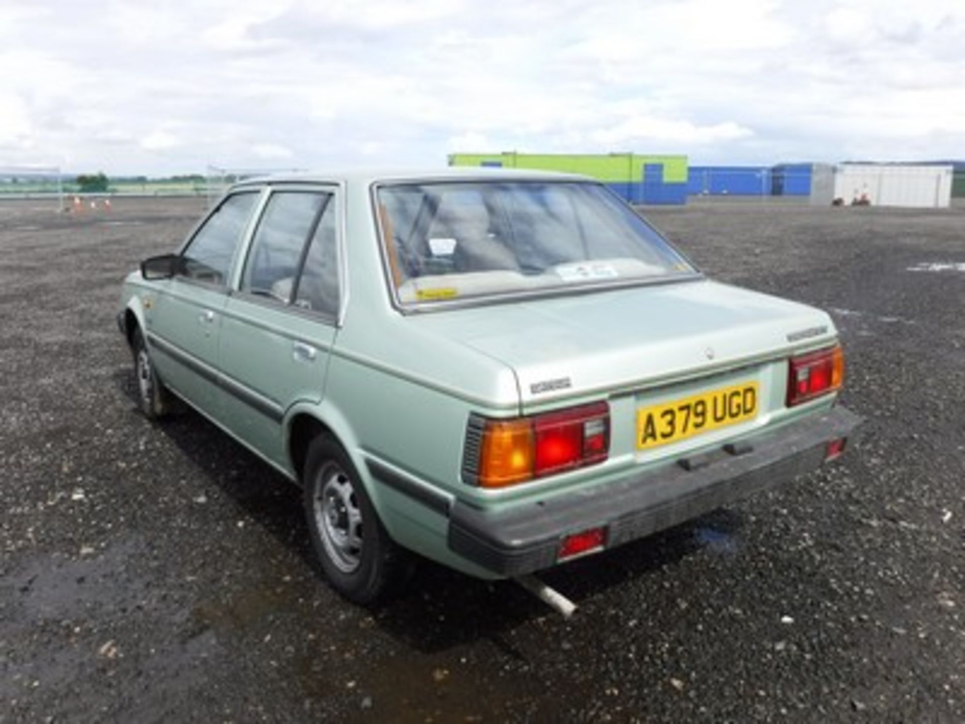 NISSAN SUNNY 1.3GS - 1270cc - Image 6 of 11