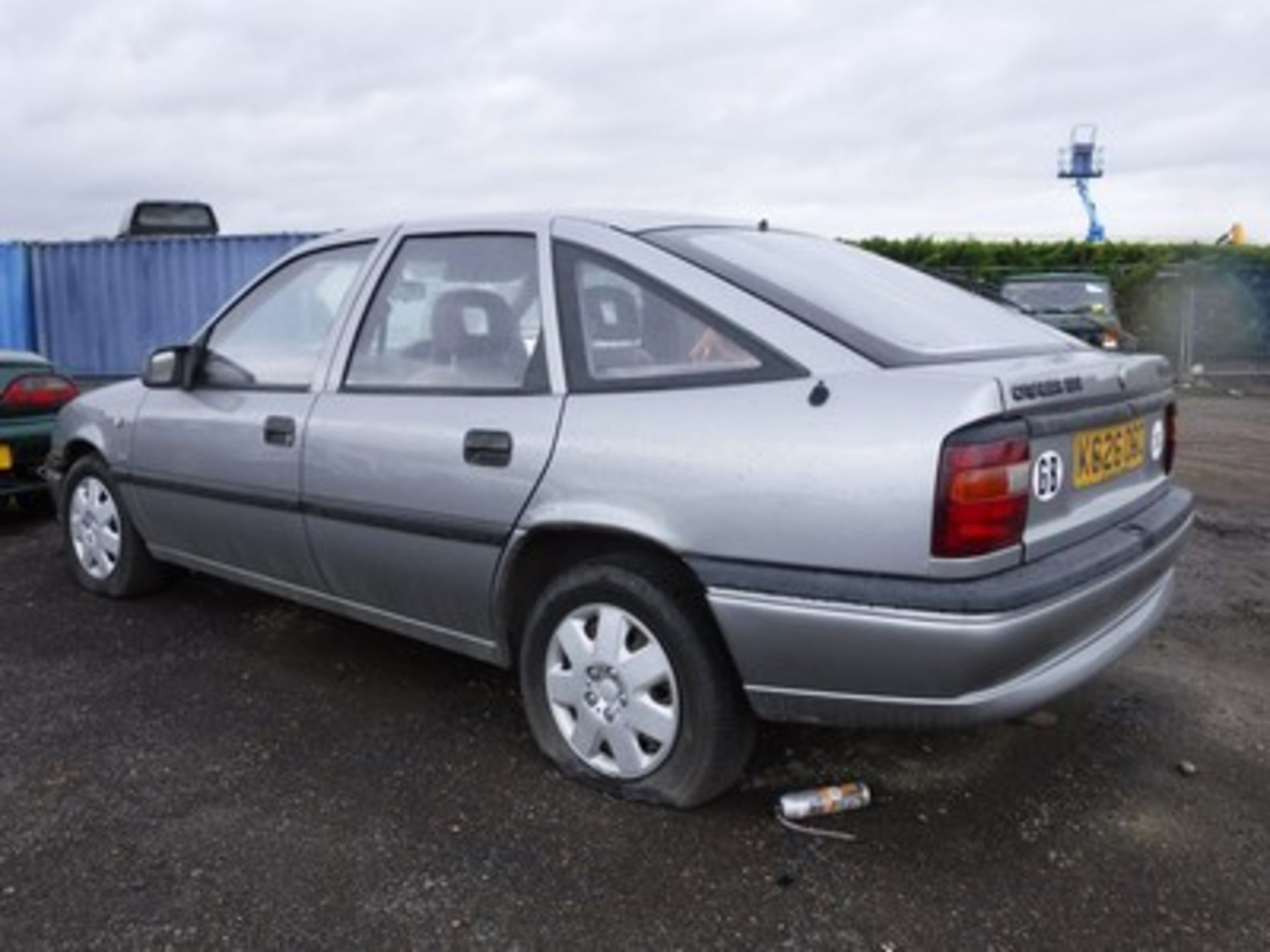 VAUXHALL CAVALIER LS - 1796cc - Image 10 of 15