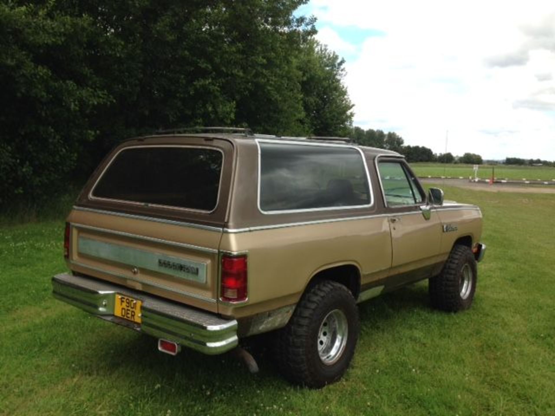 DODGE RAM CHARGER 150LE - 5898cc - Image 3 of 9