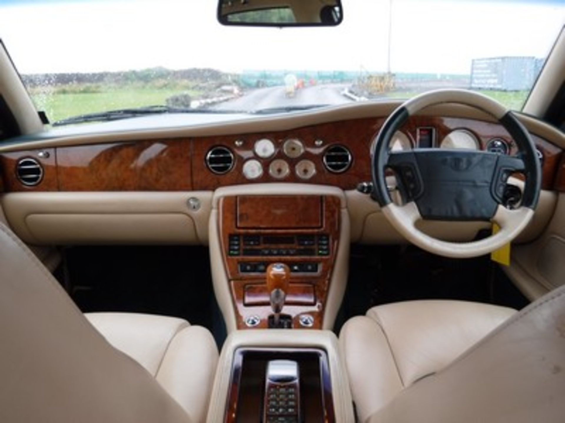 BENTLEY ARNAGE AUTO - 4398cc - Image 17 of 20