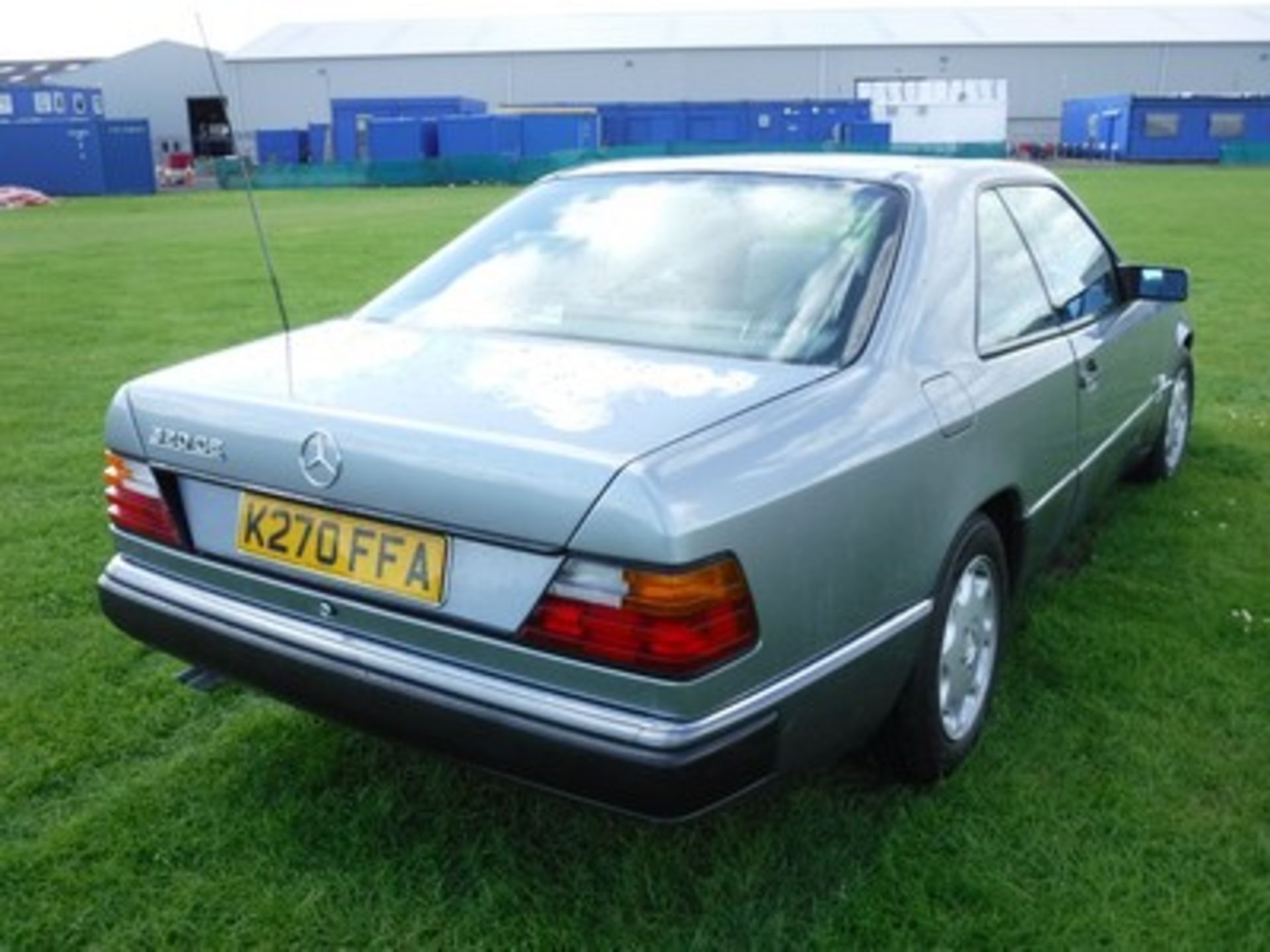 MERCEDES 320 CE AUTO - 3199cc - Image 7 of 12