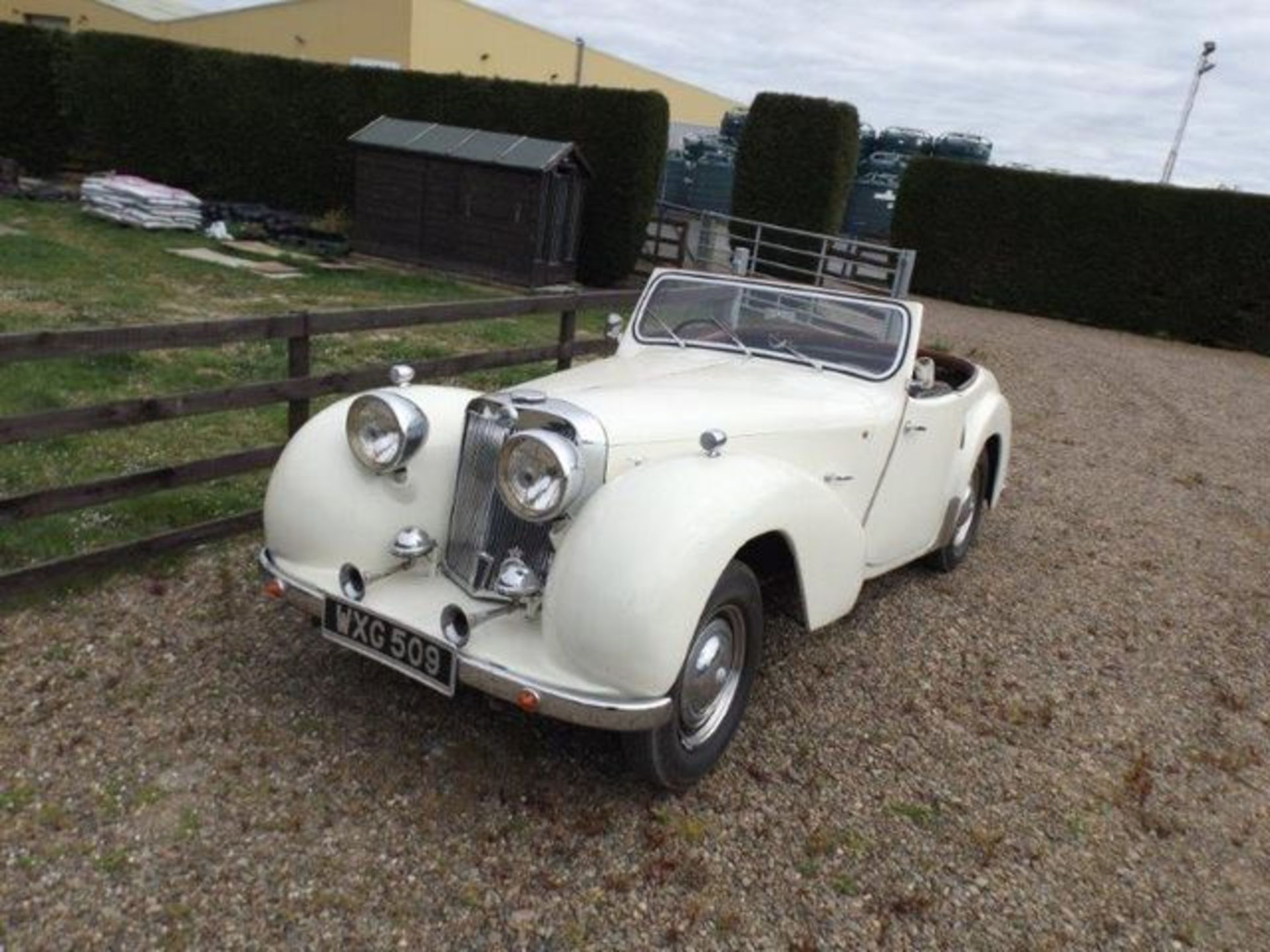 TRIUMPH 1800 ROADSTER - 1776cc