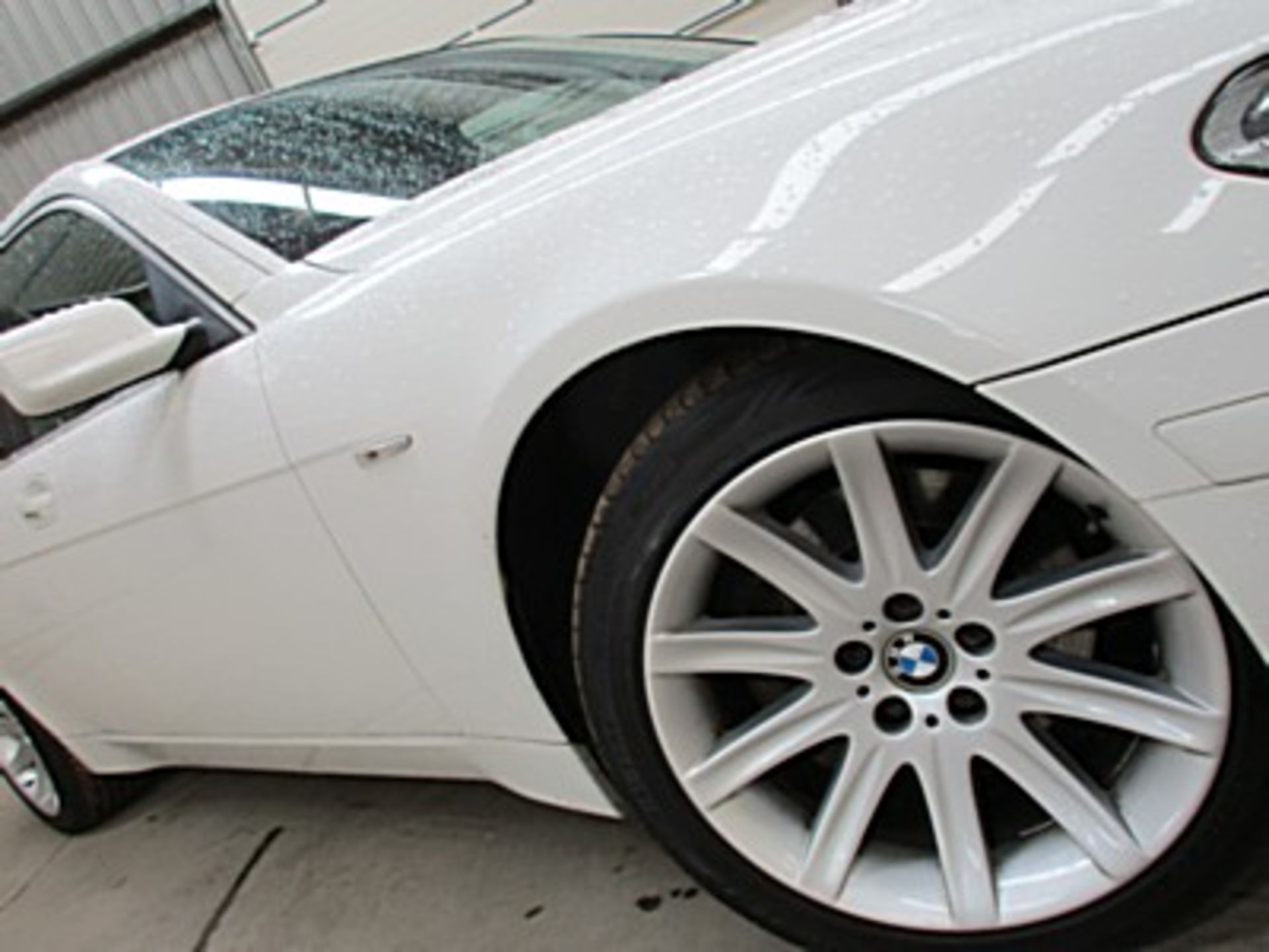 BMW 745i AUTO - 4400cc - Image 9 of 12