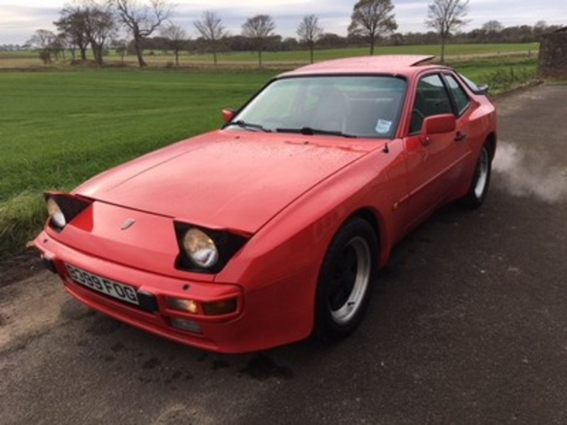 PORSCHE 944 - 2400cc