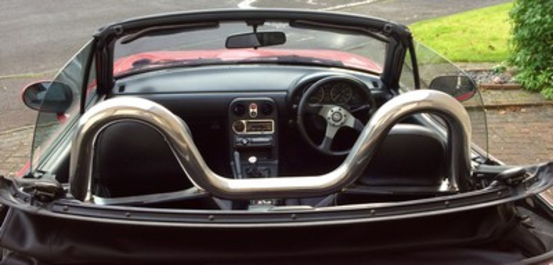 MAZDA MX-5 - 1597cc - Image 14 of 24