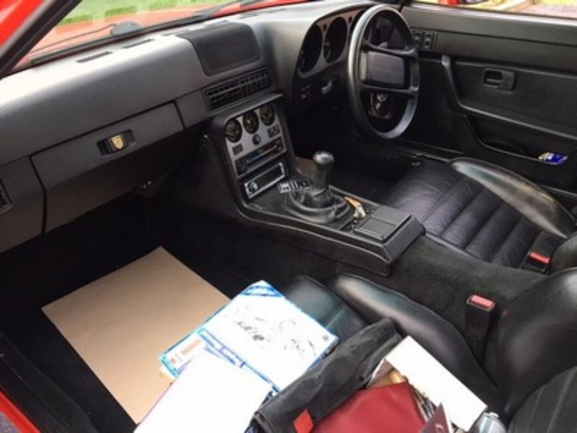 PORSCHE 944 - 2400cc - Image 20 of 22