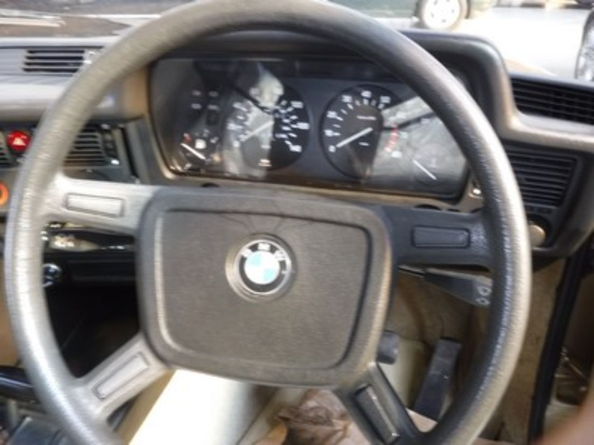 BMW 320 A - 1990cc - Image 3 of 22