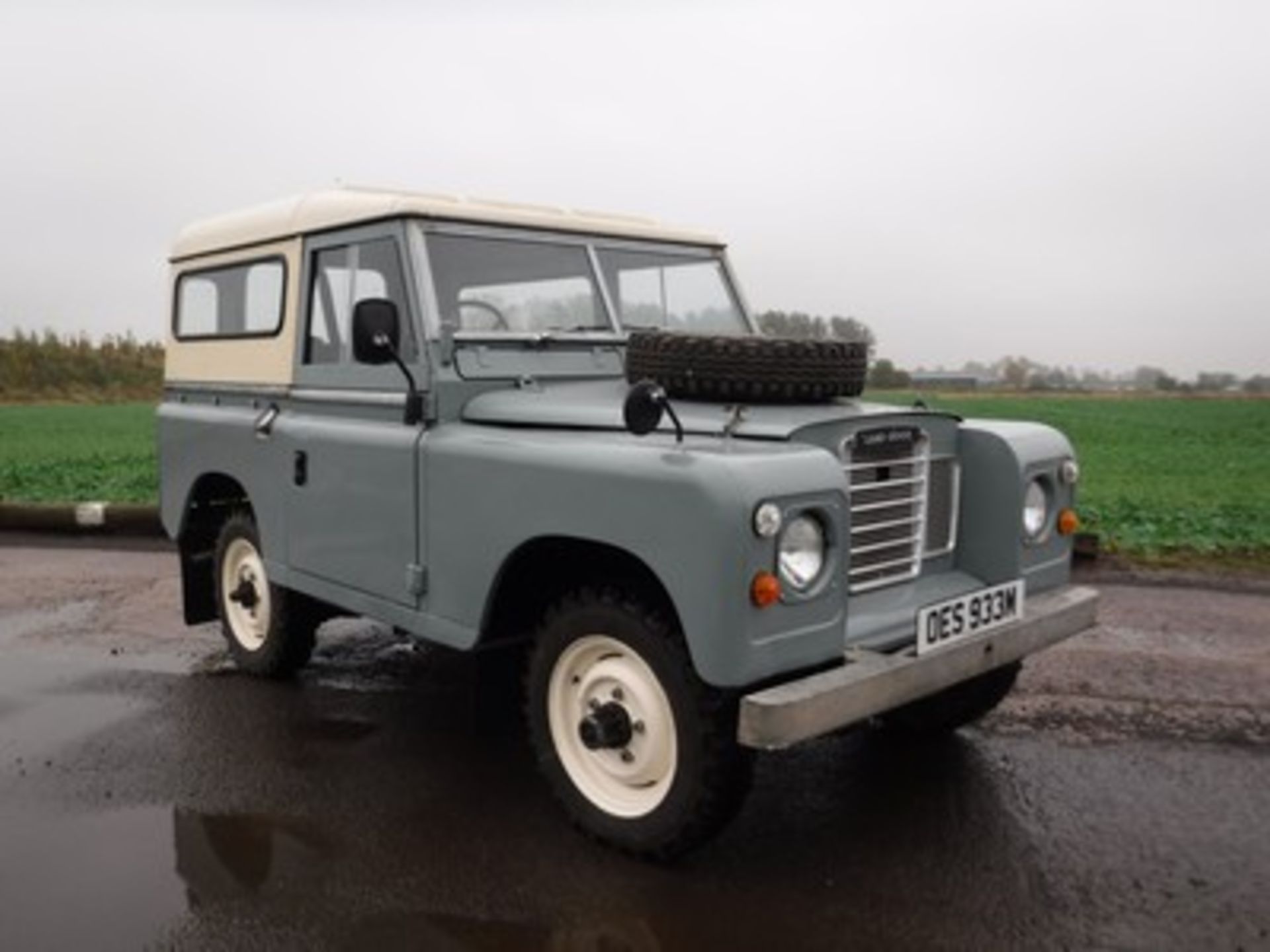 LAND ROVER 88" - 4 CYL - 2286cc