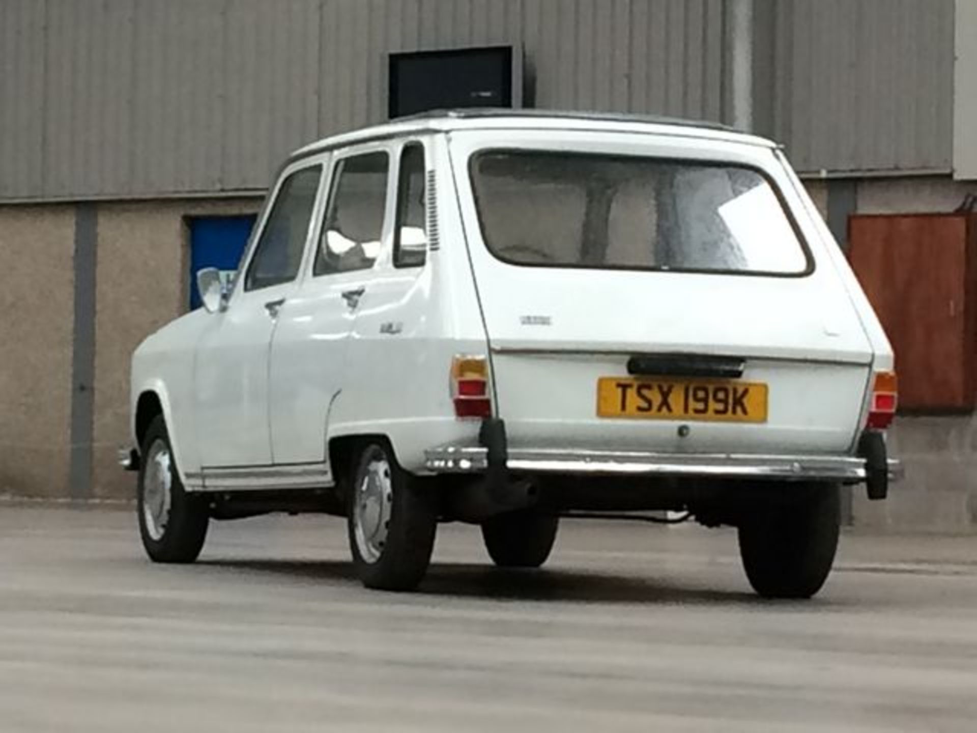 RENAULT 6 TL - 1108cc - Image 32 of 34