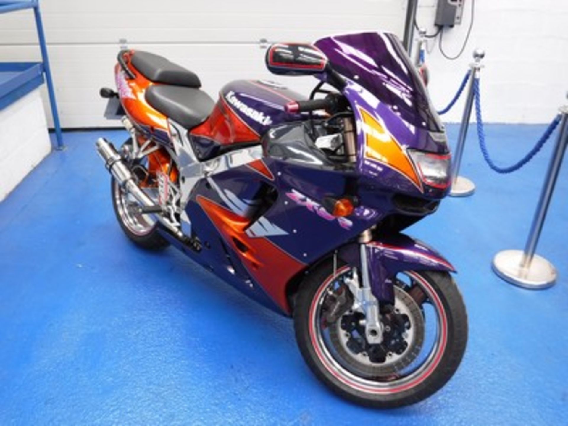 KAWASAKI ZX900-B3 - 899cc - Image 19 of 28