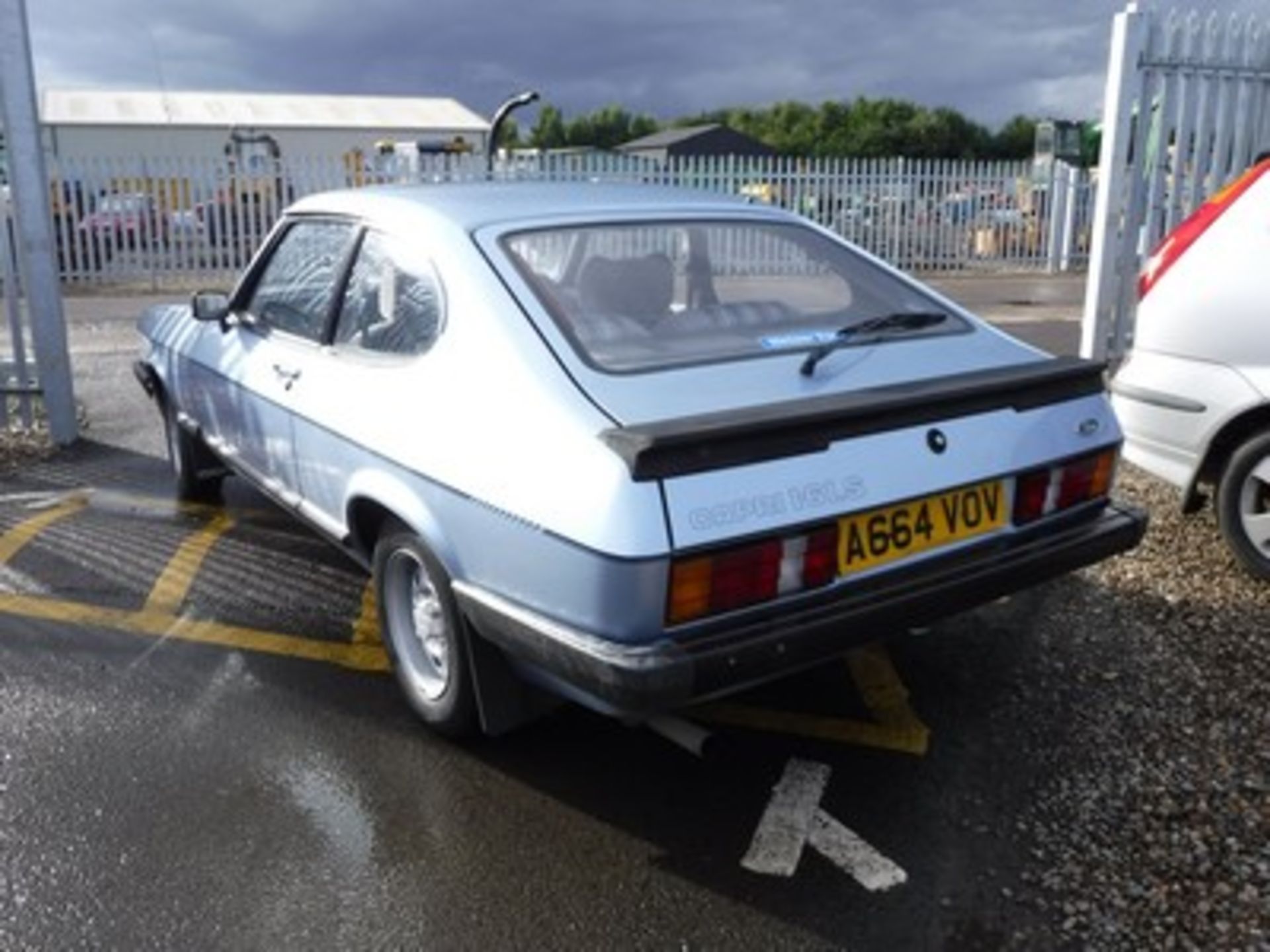 FORD CAPRI LS 4SPD - 1593cc - Image 12 of 26